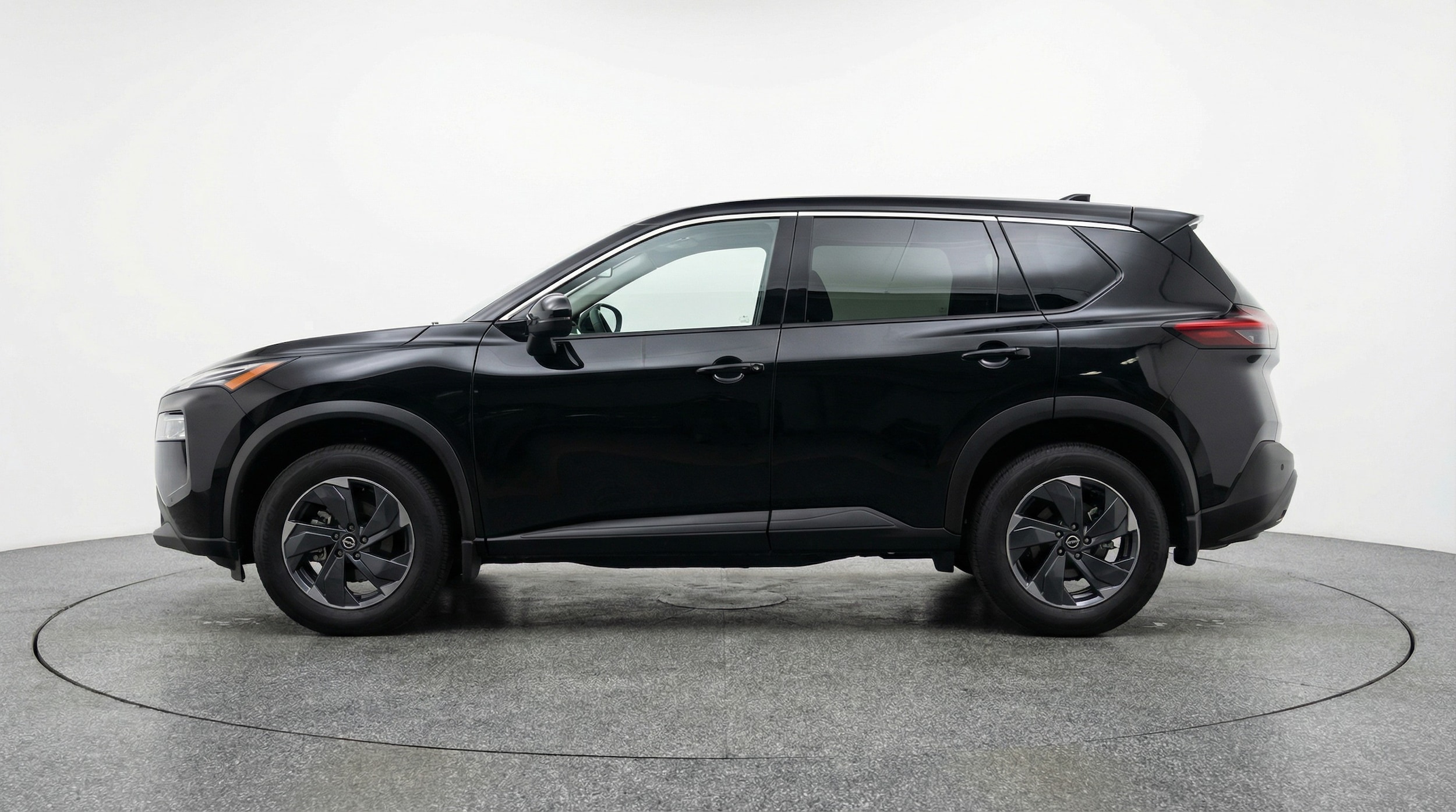 Thumbnail: 2025 Nissan Rogue - 4