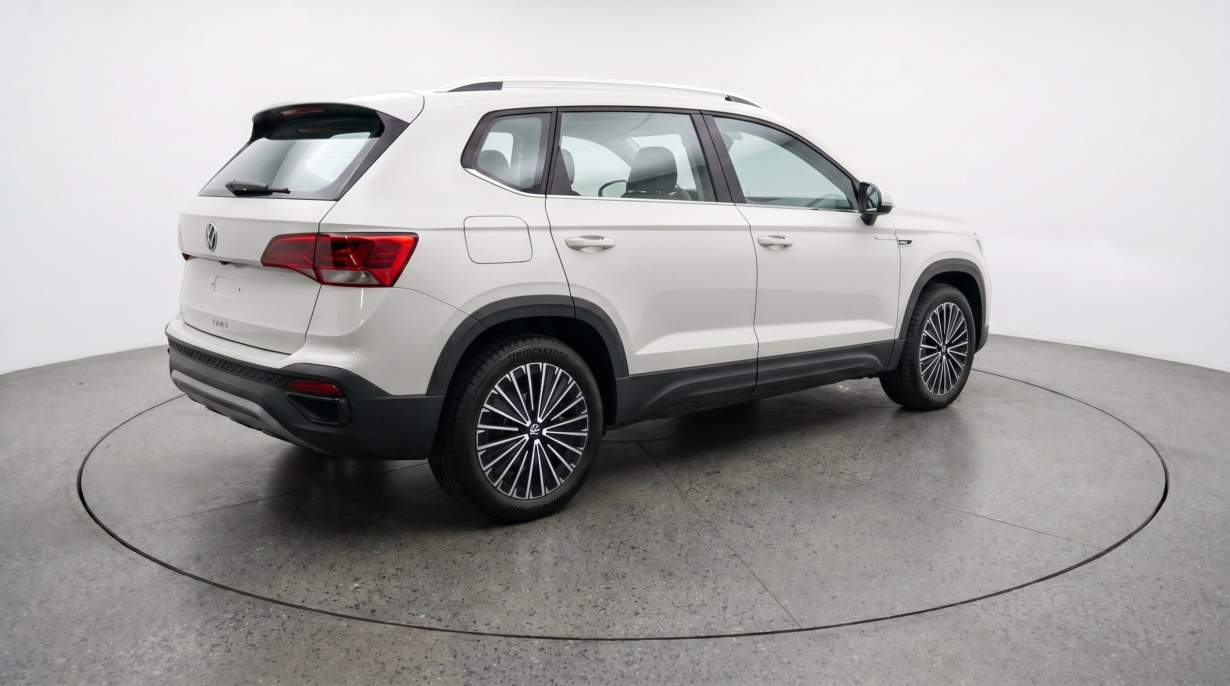 Thumbnail: 2026 Volkswagen Taos - 9