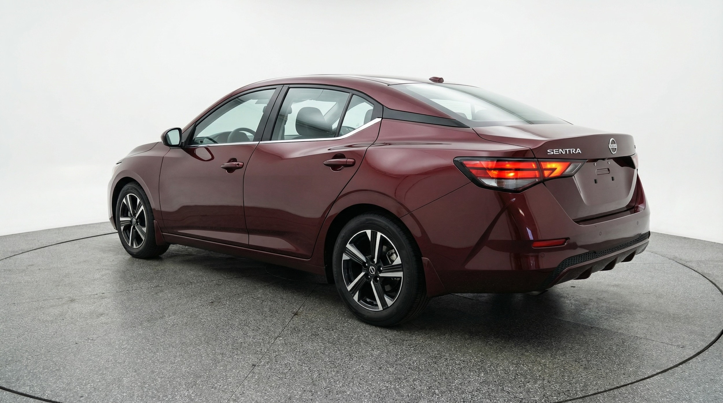 Thumbnail: 2025 Nissan Sentra - 5