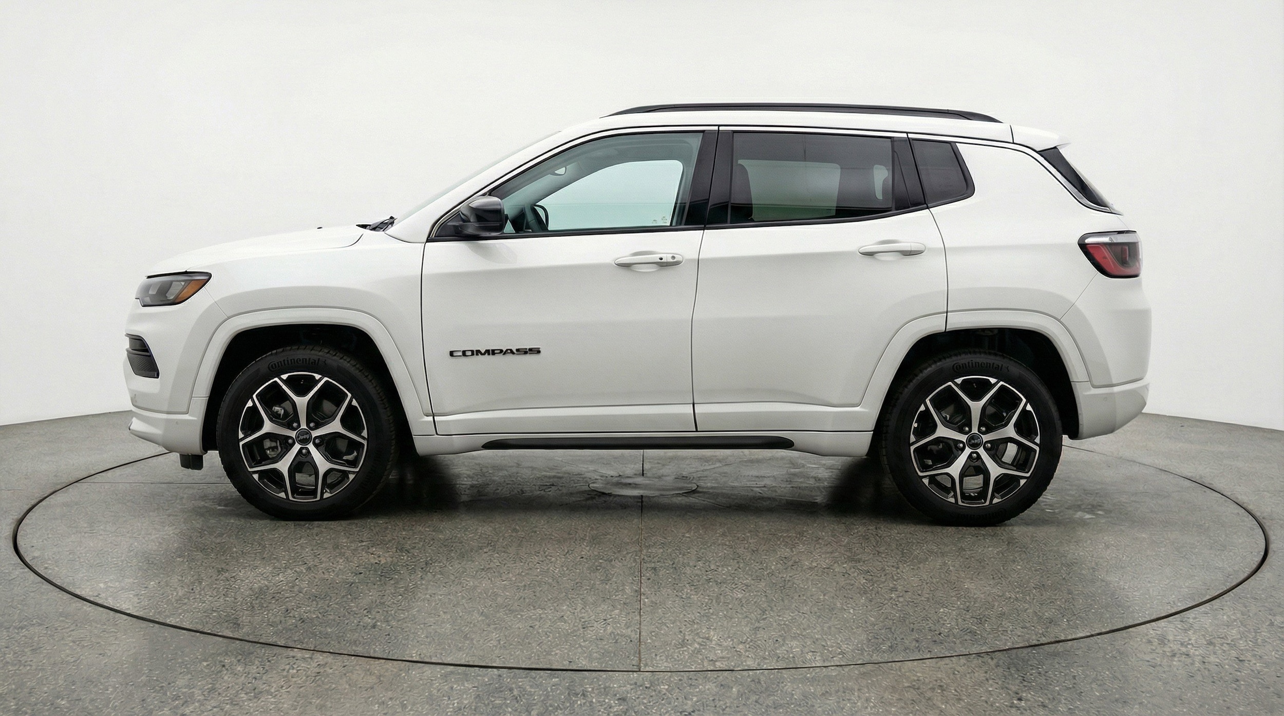 Thumbnail: 2025 Jeep Compass - 5