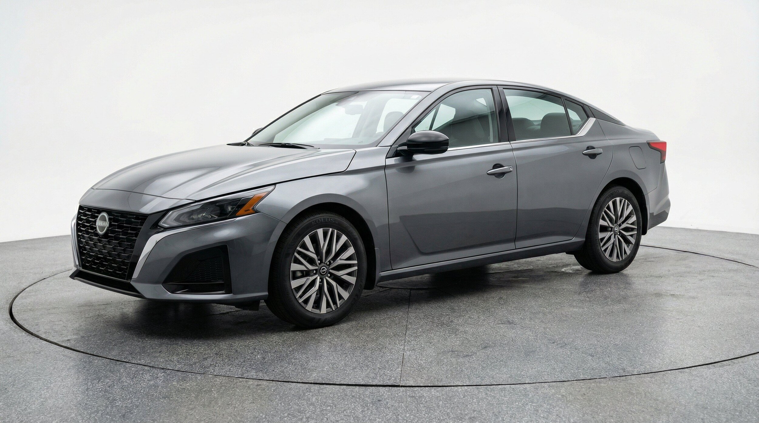 Thumbnail: 2025 Nissan Altima - 3
