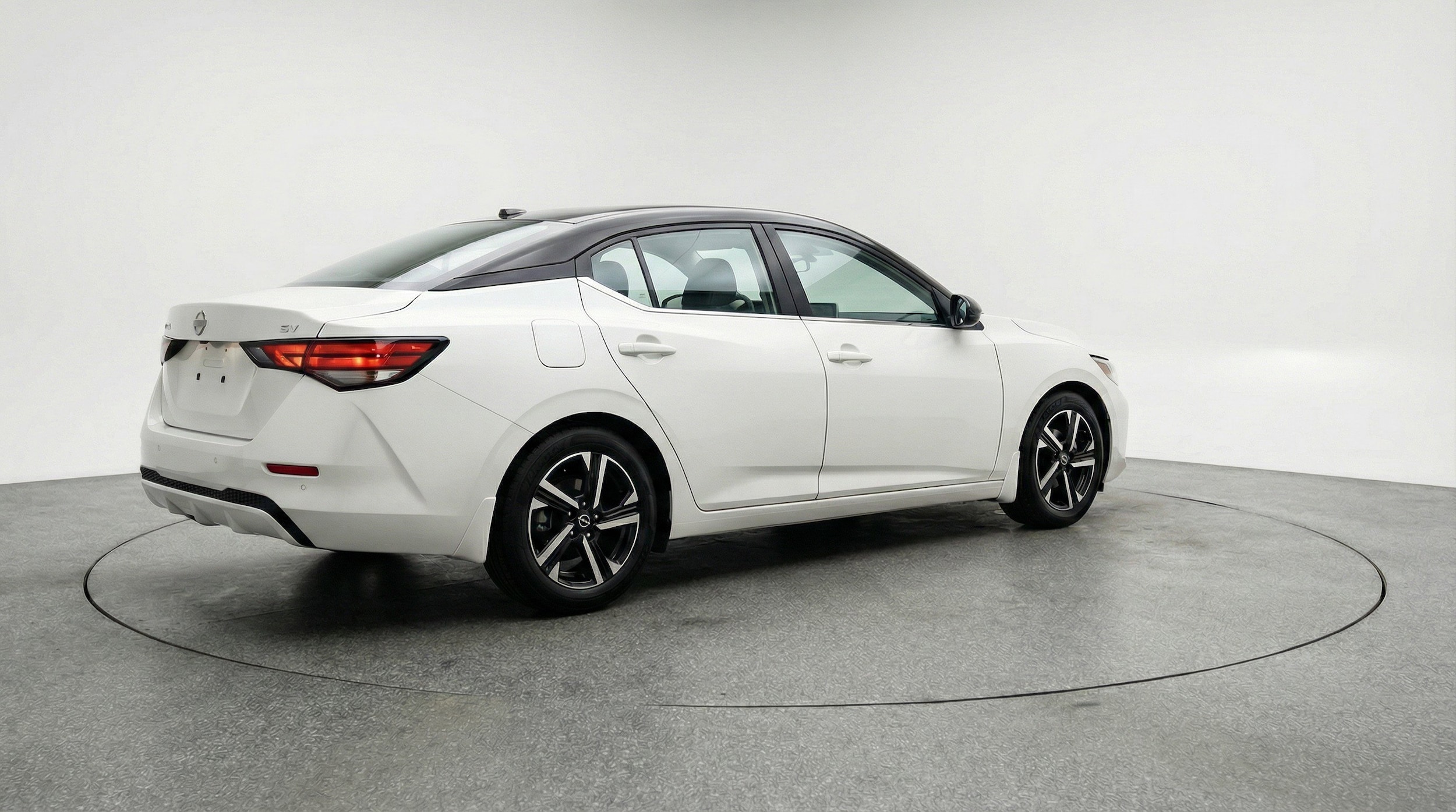 Thumbnail: 2025 Nissan Sentra - 9