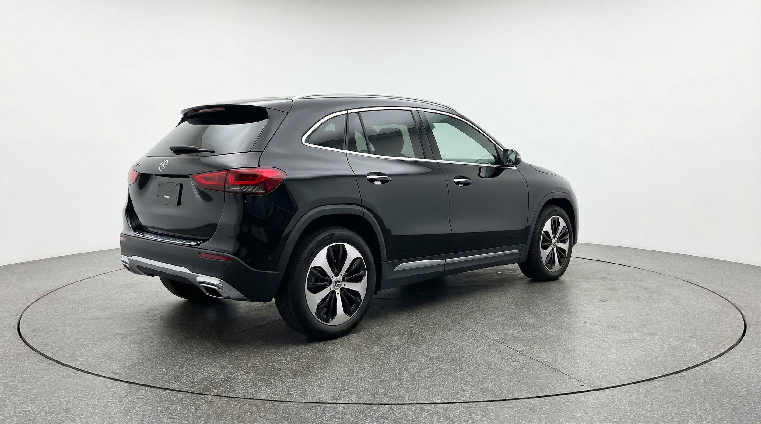 Thumbnail: 2025 Mercedes-Benz GLA - 9