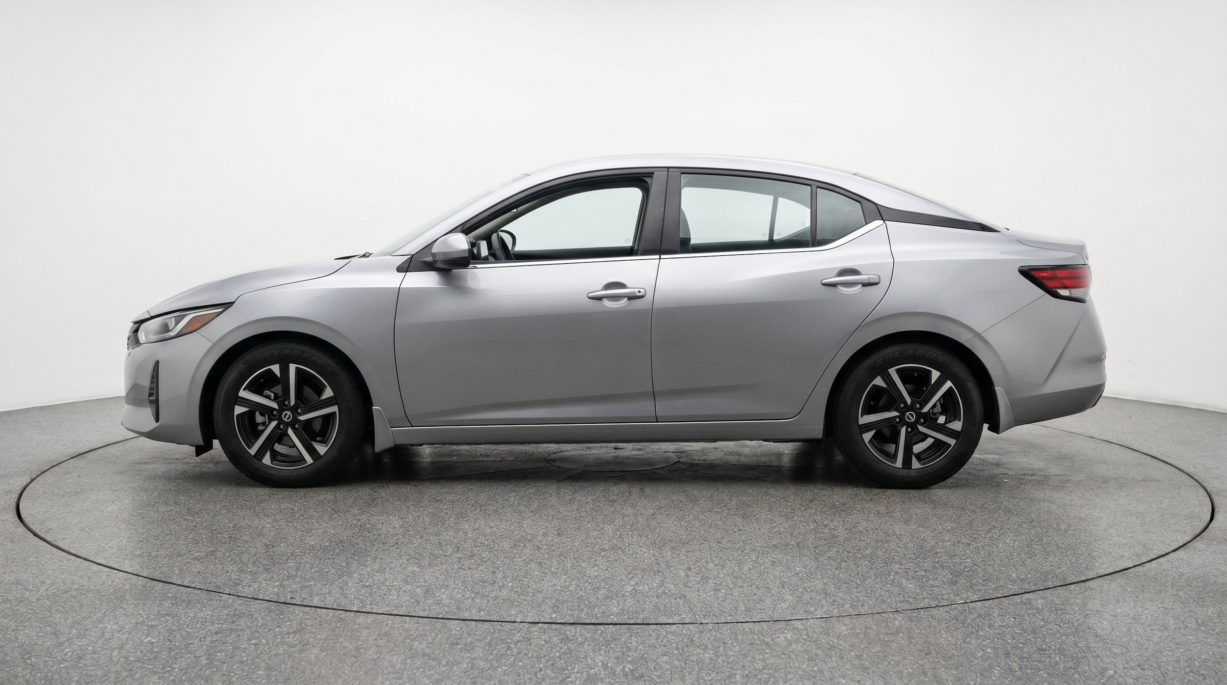 Thumbnail: 2025 Nissan Sentra - 5