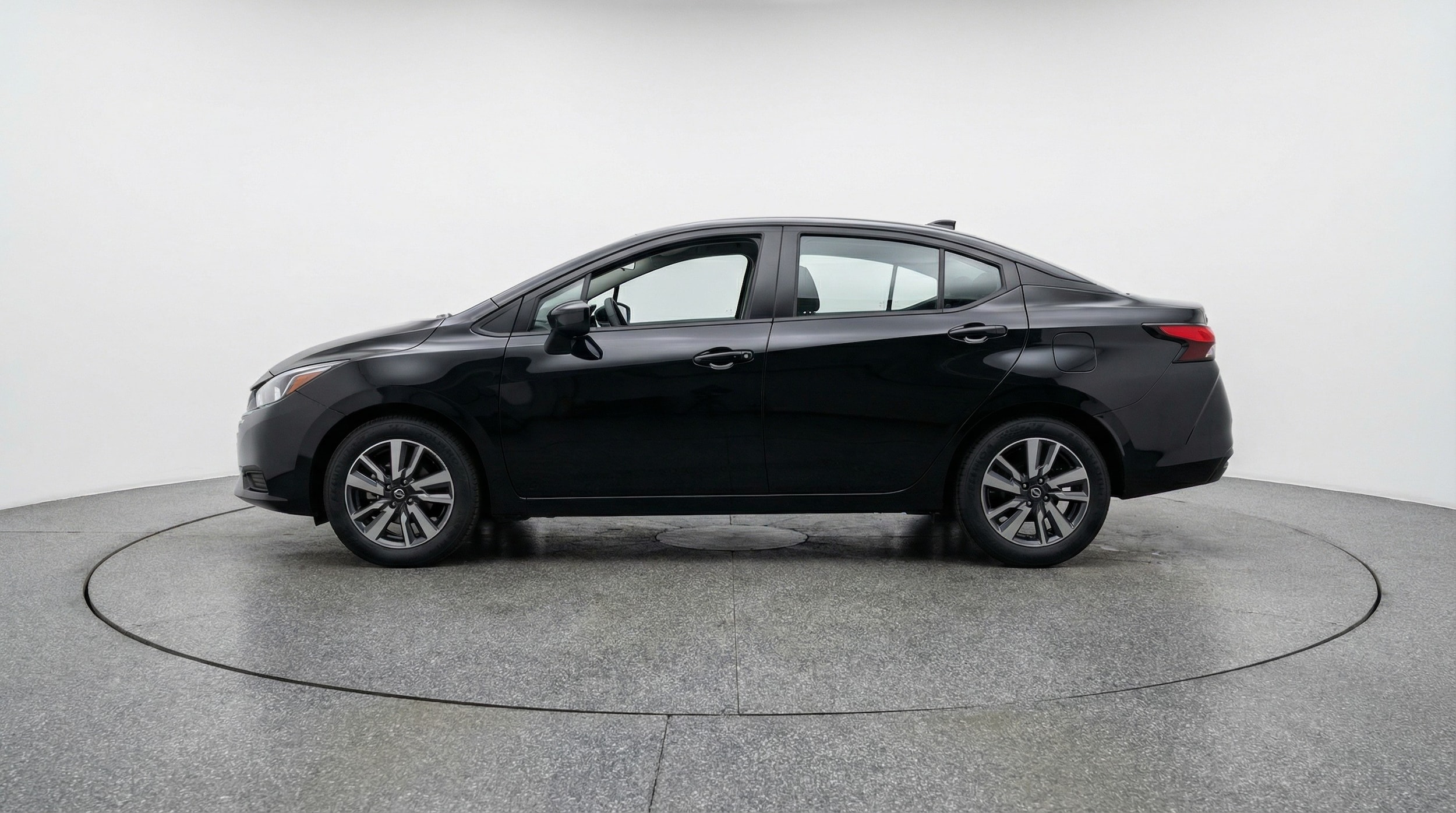 Thumbnail: 2025 Nissan Versa - 4