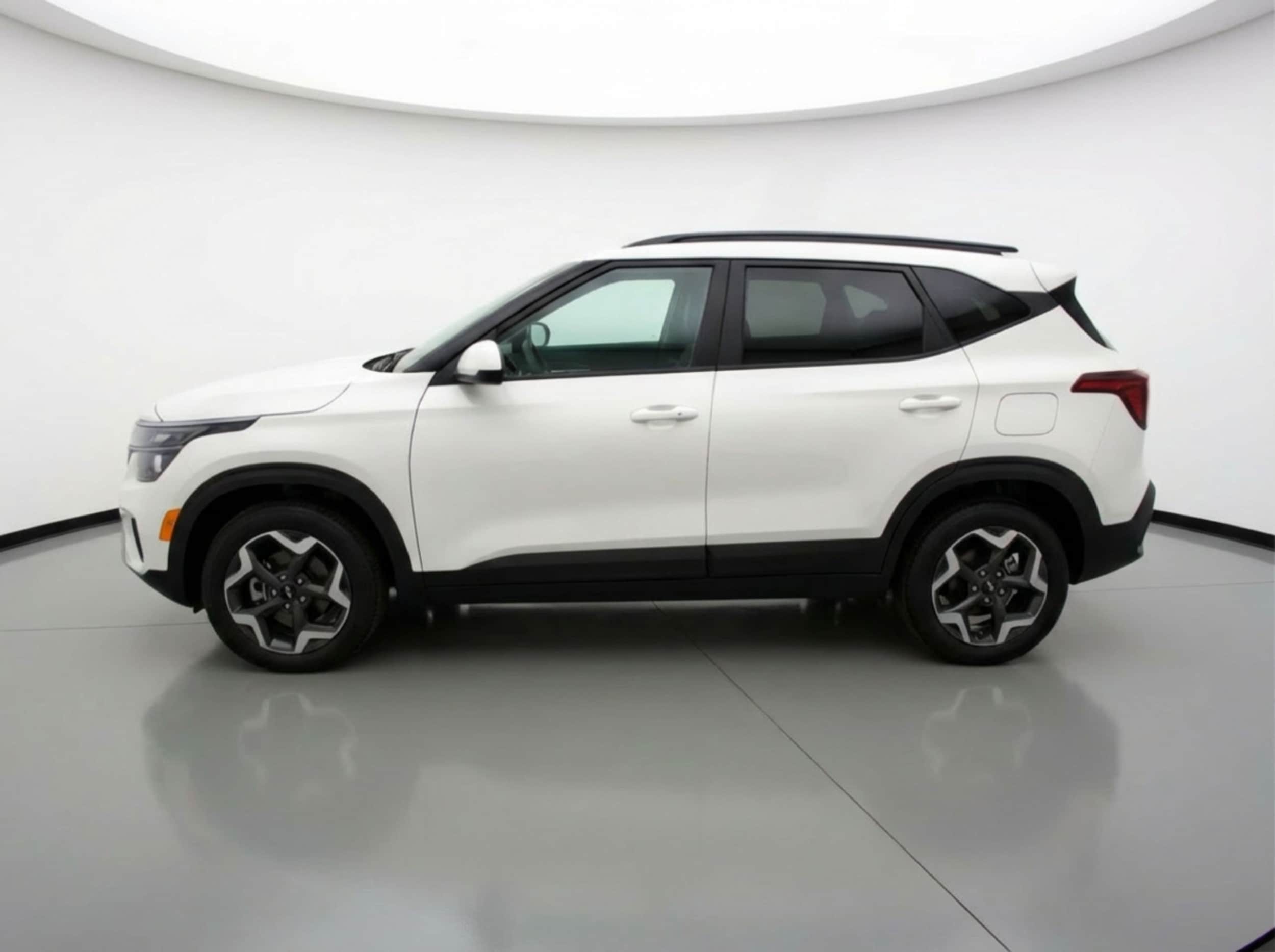 Thumbnail: 2025 Kia Seltos - 4