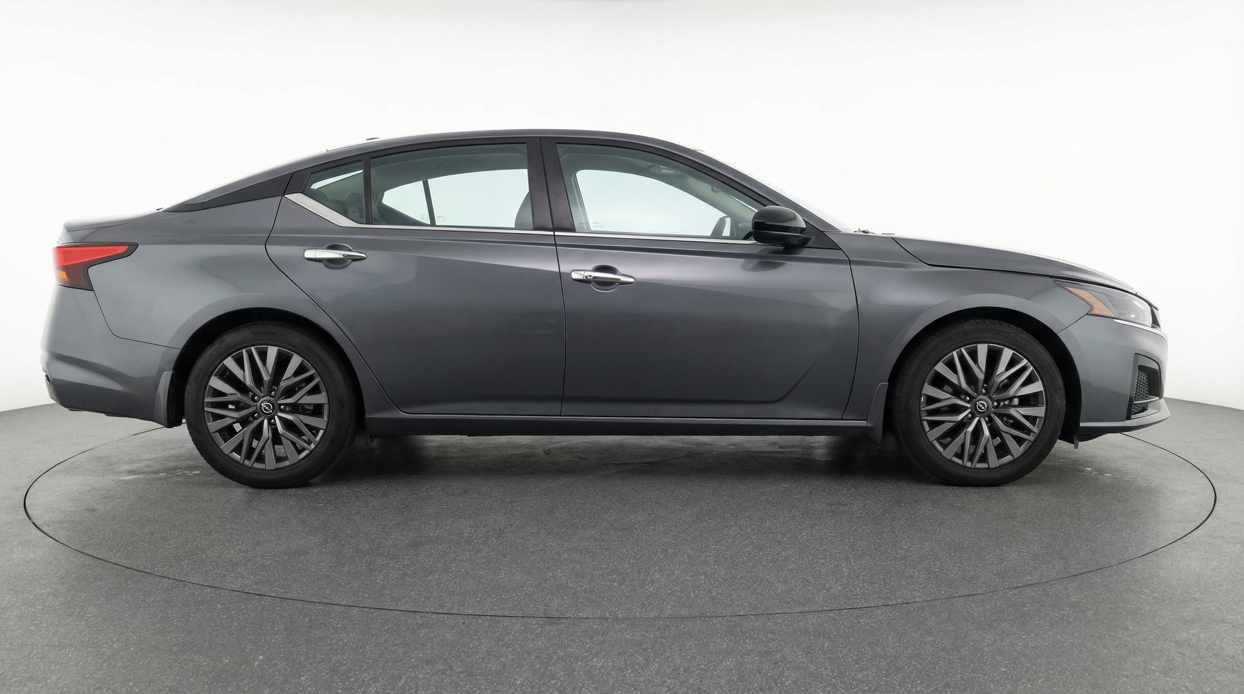 Thumbnail: 2025 Nissan Altima - 8