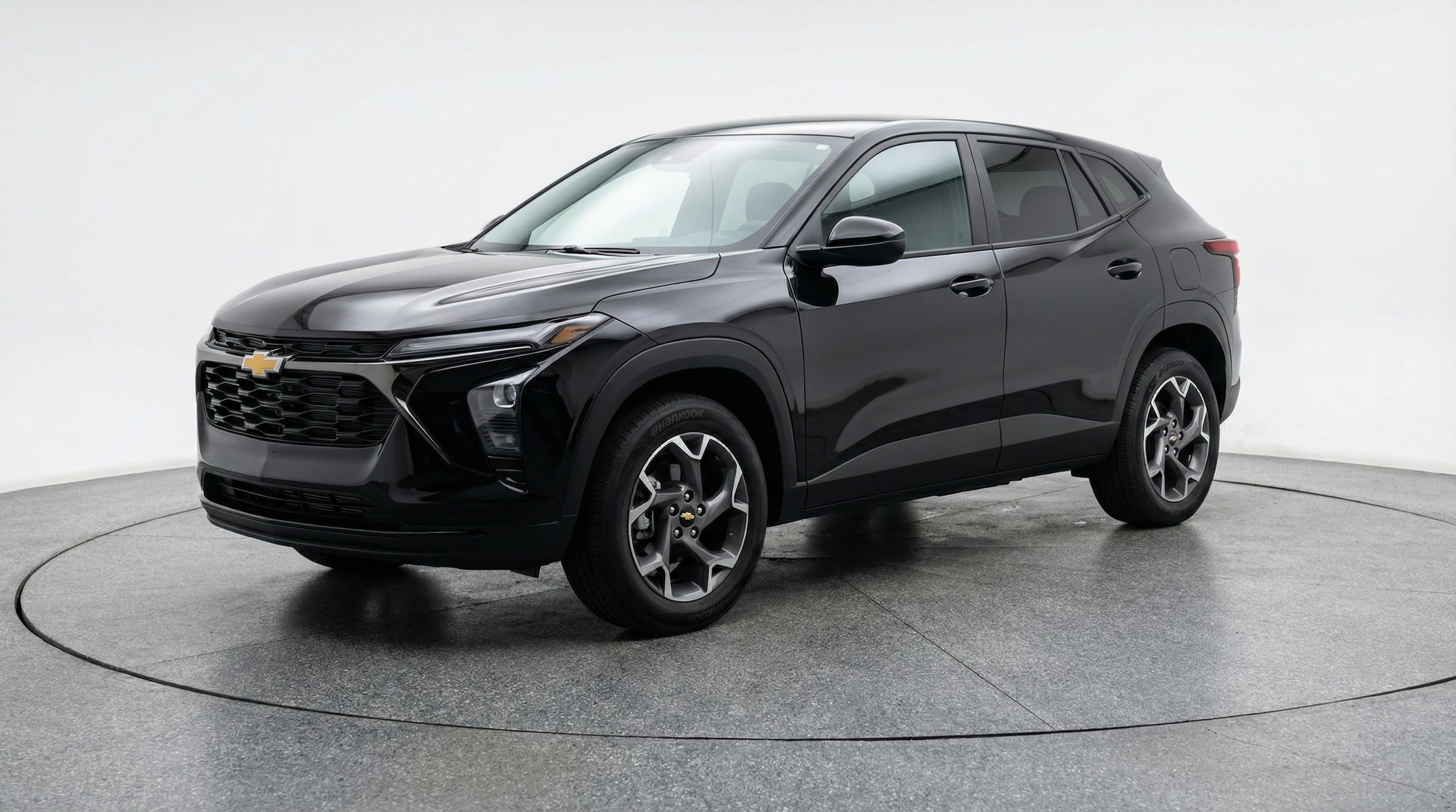 Thumbnail: 2025 Chevrolet Trax - 3