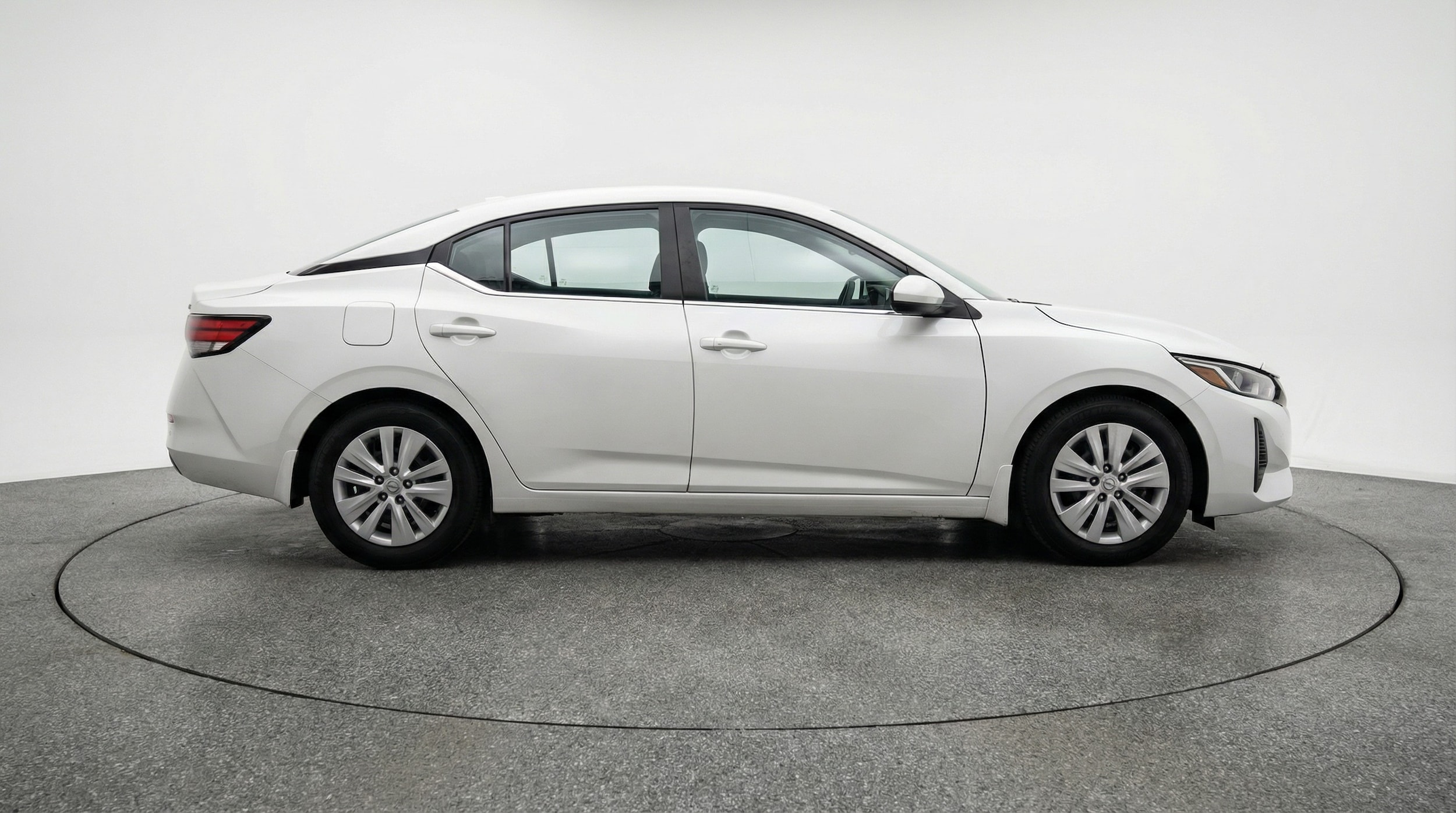 Thumbnail: 2025 Nissan Sentra - 8