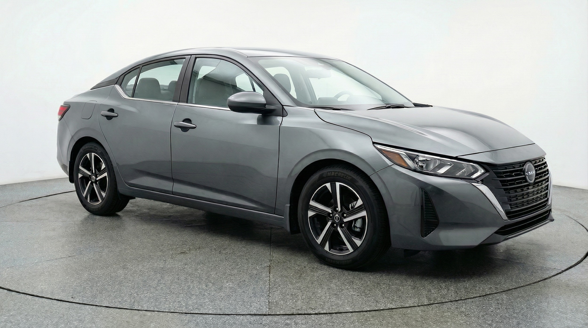 Thumbnail: 2025 Nissan Sentra - 1