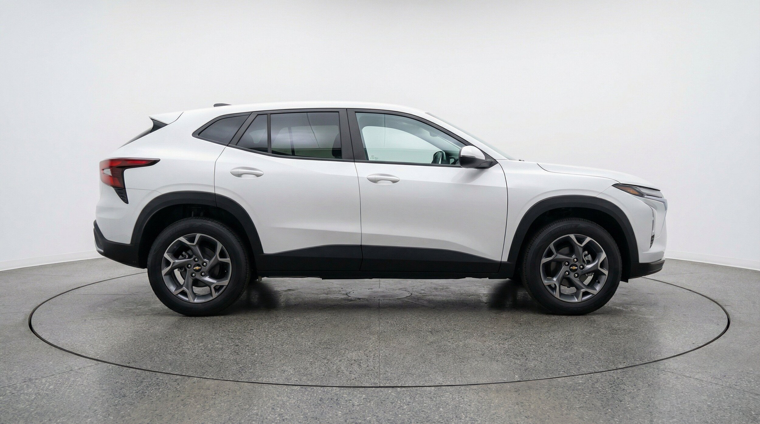 Thumbnail: 2025 Chevrolet Trax - 11