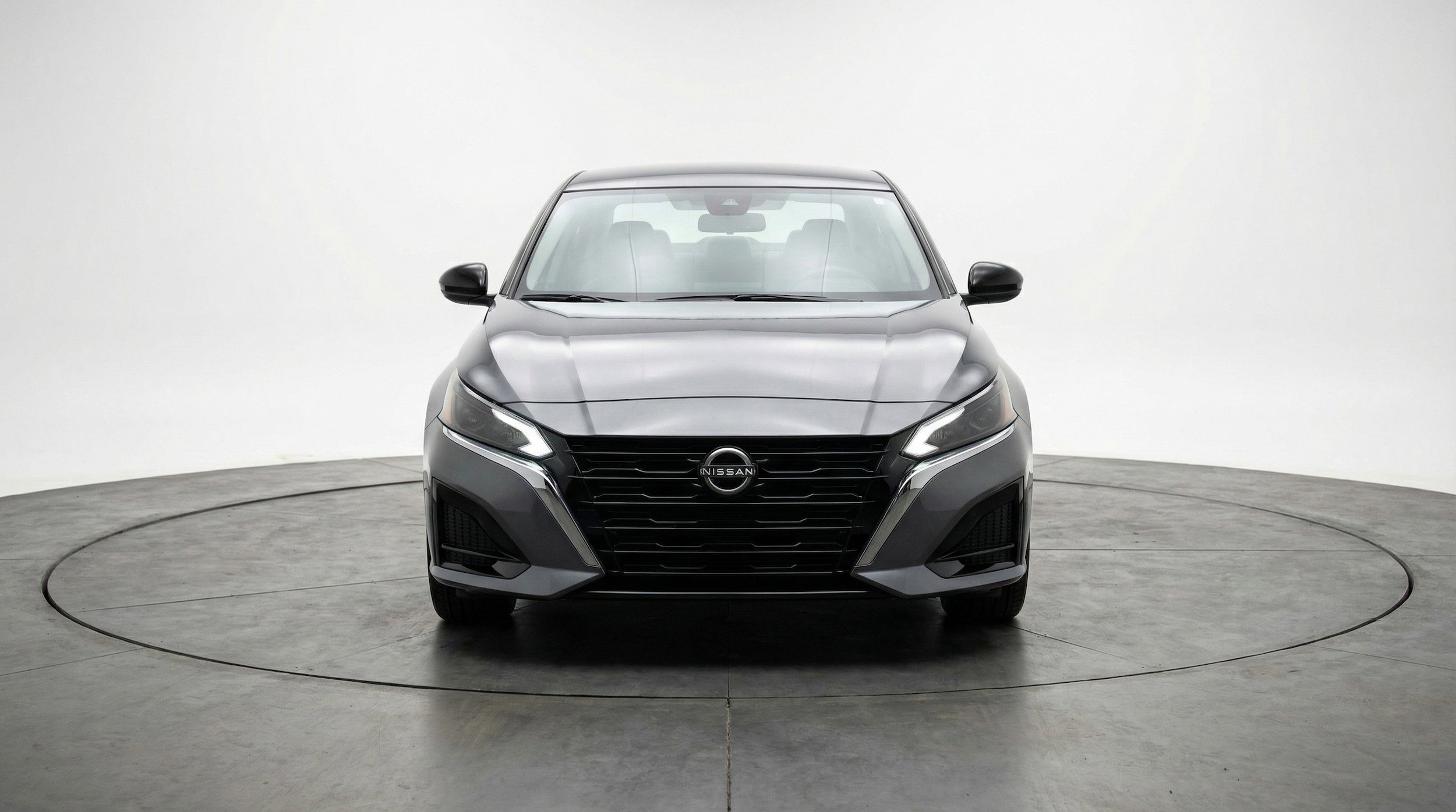 Thumbnail: 2025 Nissan Altima - 2