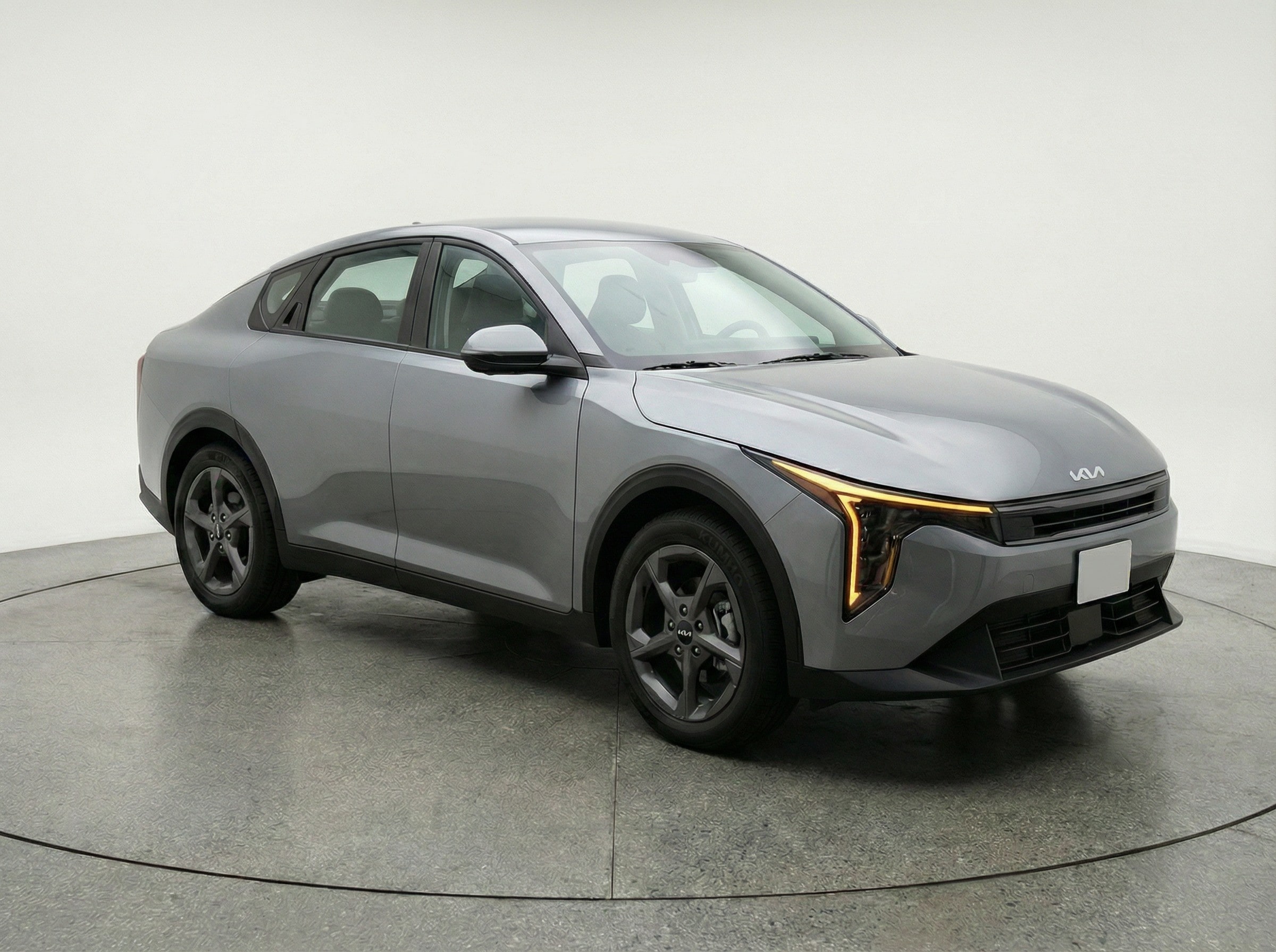 Thumbnail: 2025 Kia K4 - 1