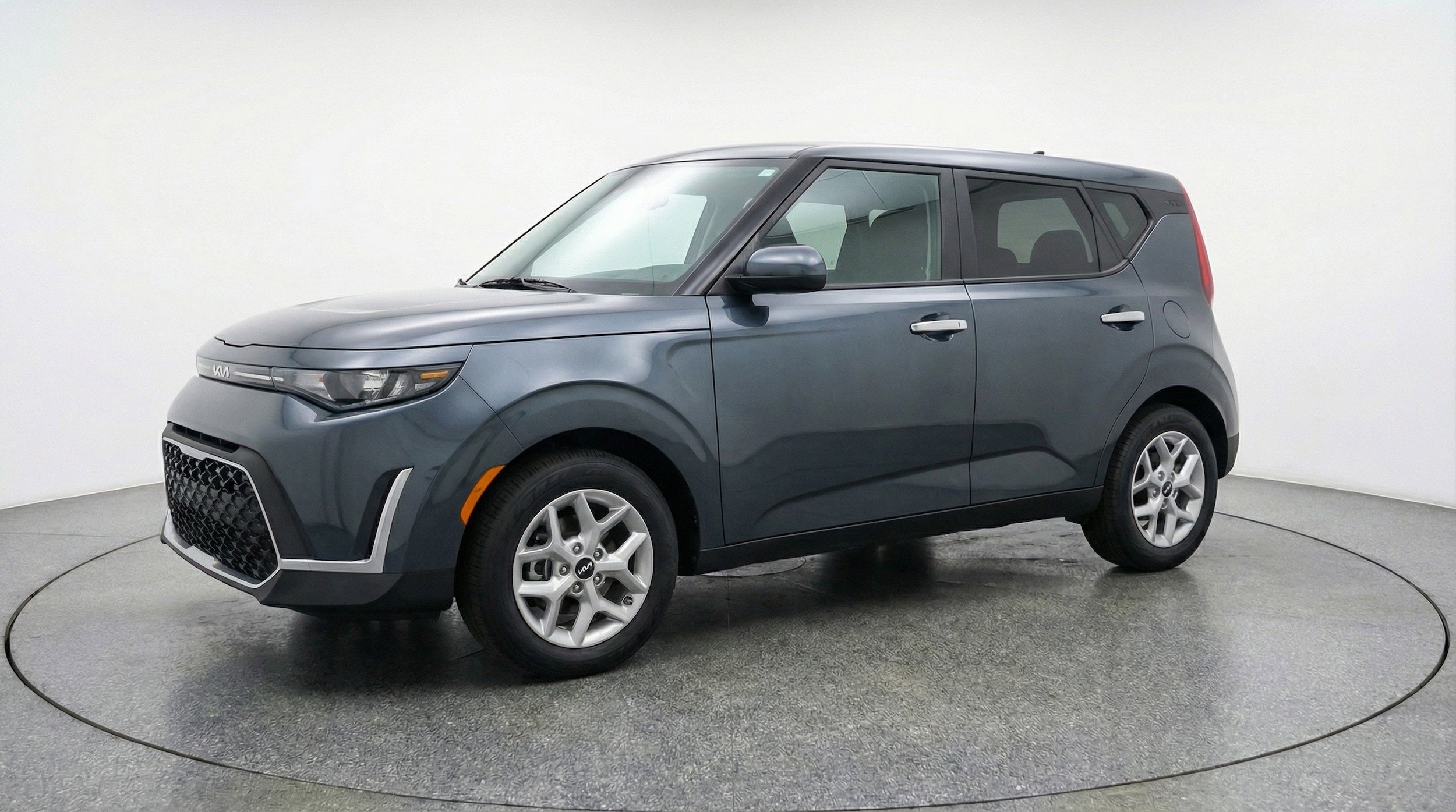 Thumbnail: 2025 Kia Soul - 3