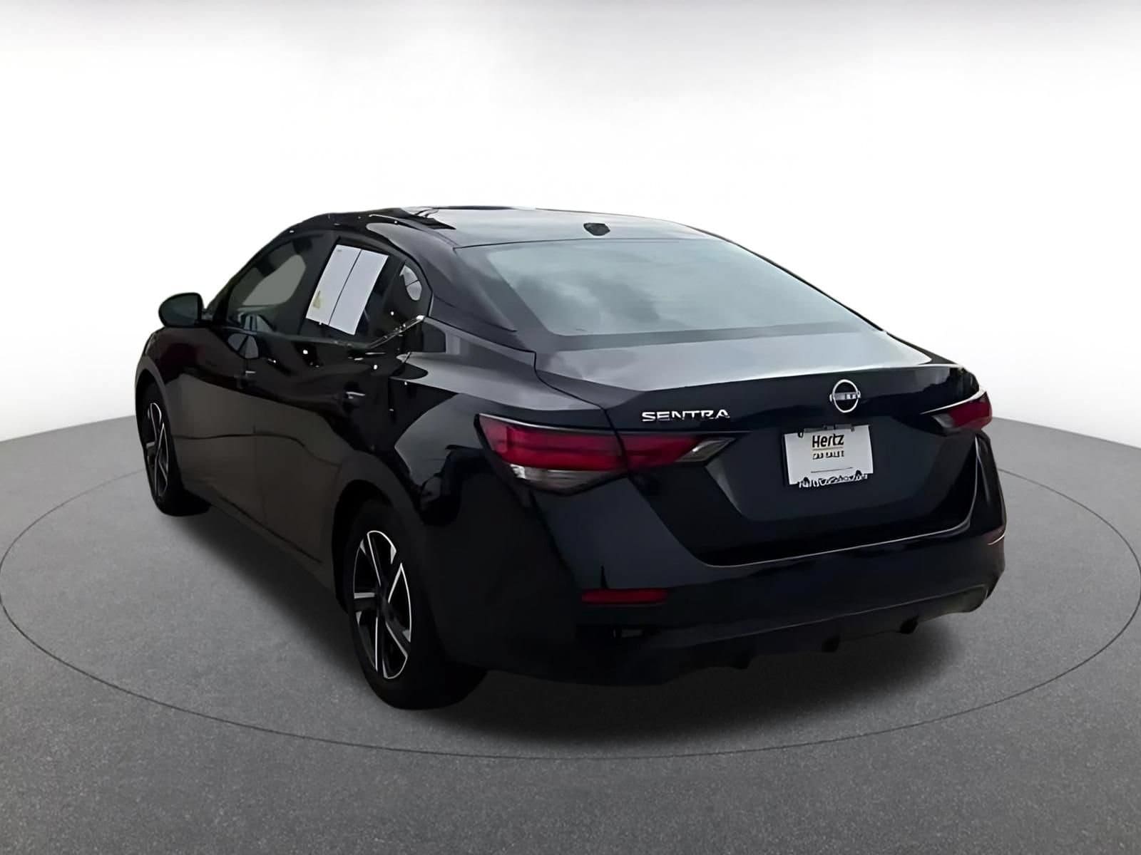 Thumbnail: 2025 Nissan Sentra - 8
