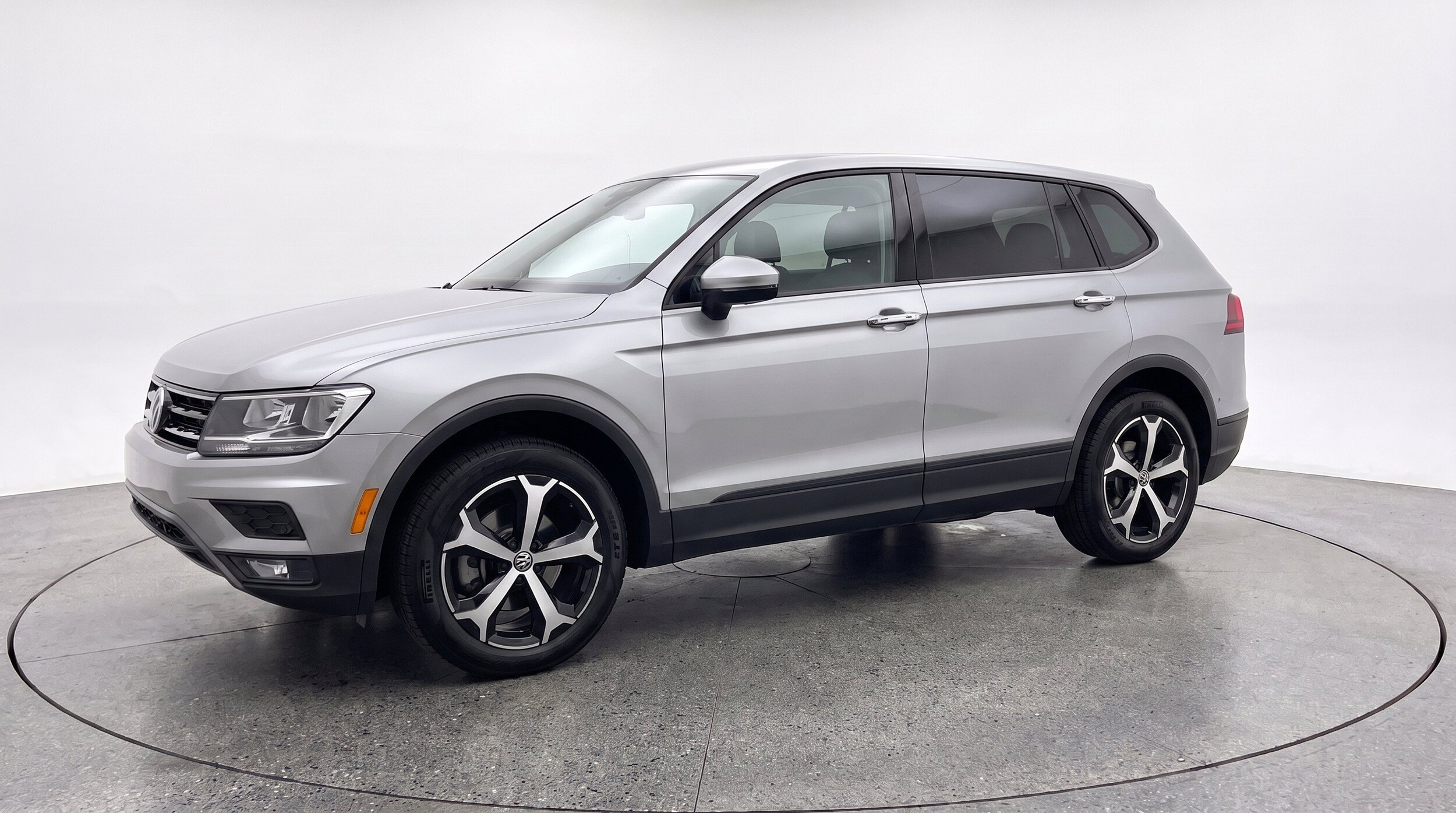 Thumbnail: 2026 Volkswagen Tiguan - 3