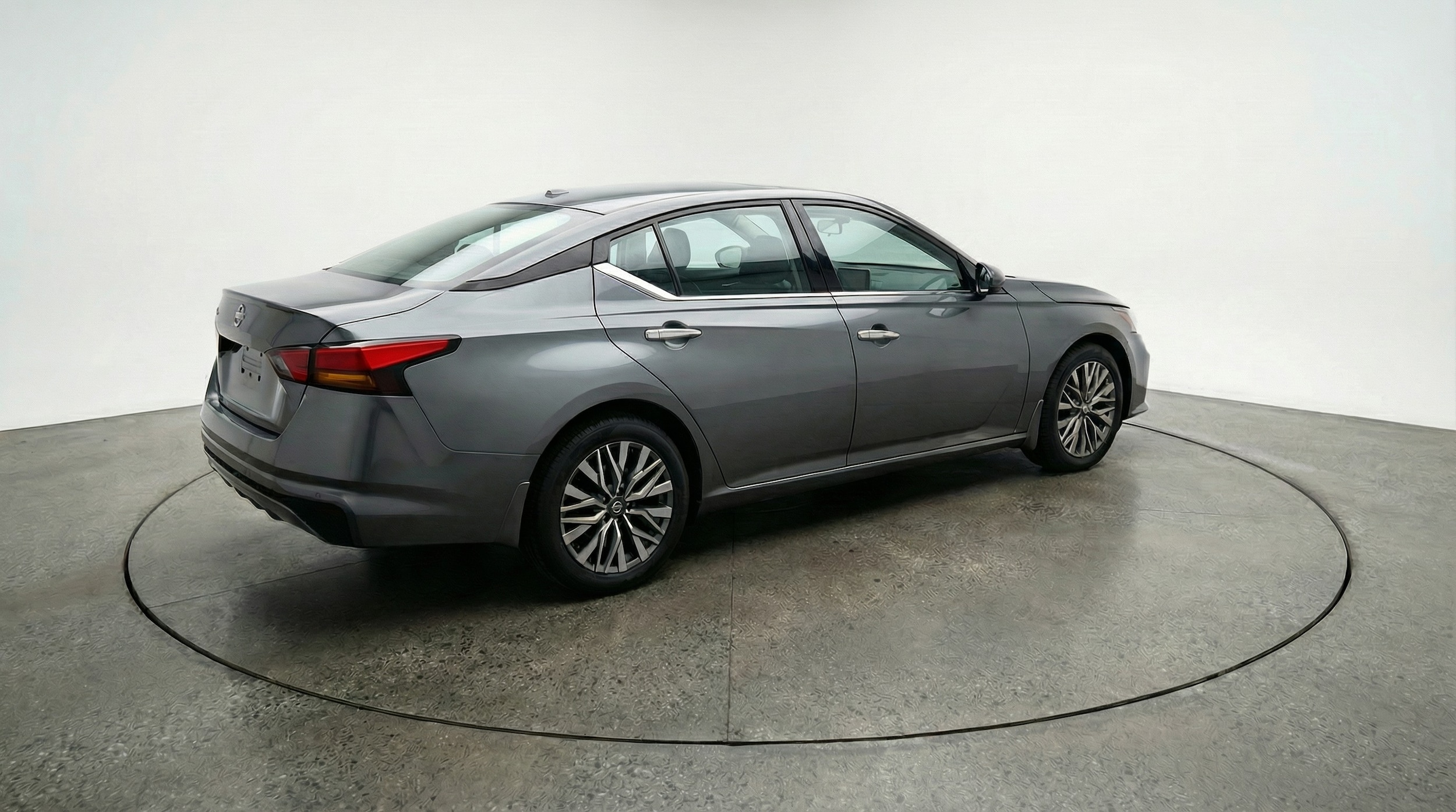 Thumbnail: 2025 Nissan Altima - 7