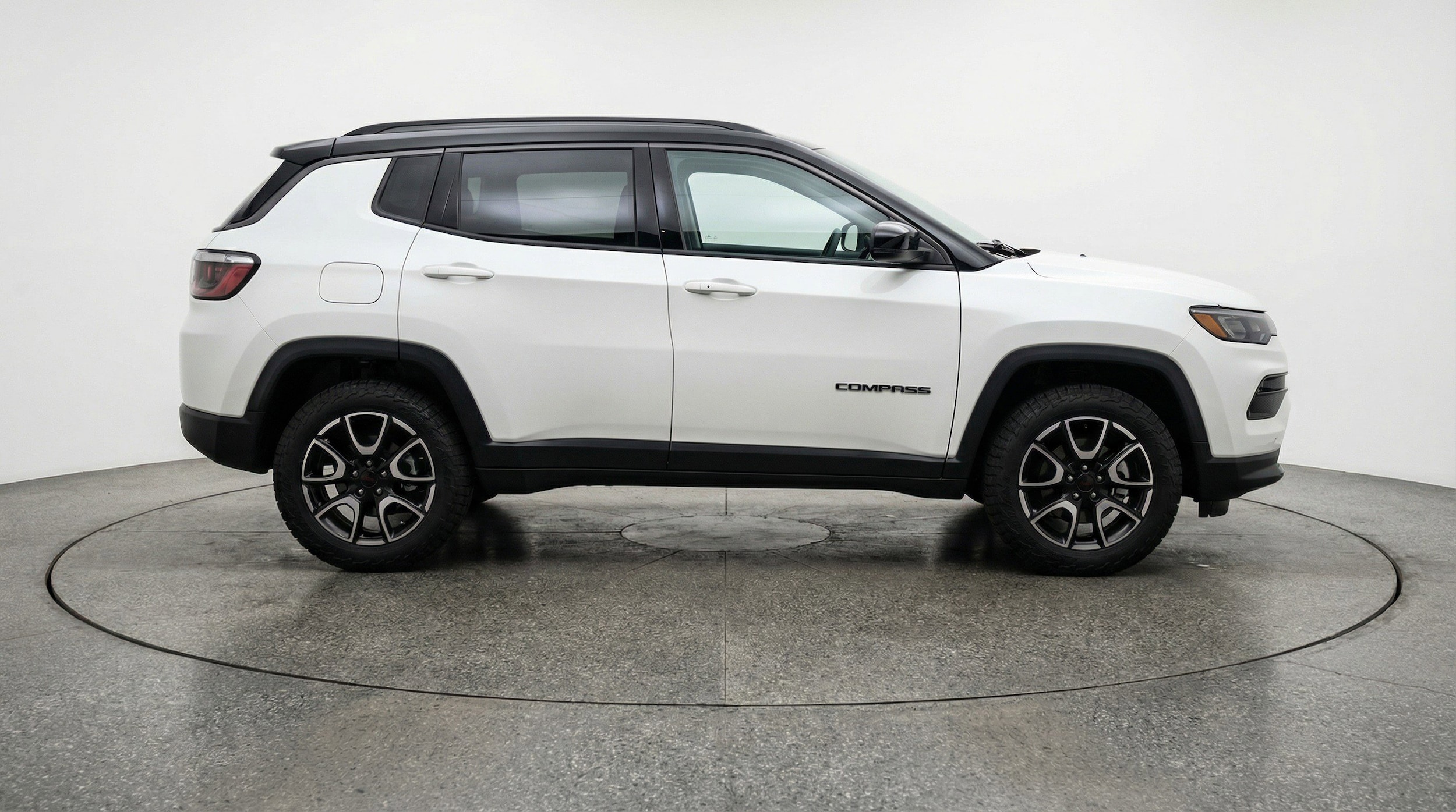Thumbnail: 2025 Jeep Compass - 11