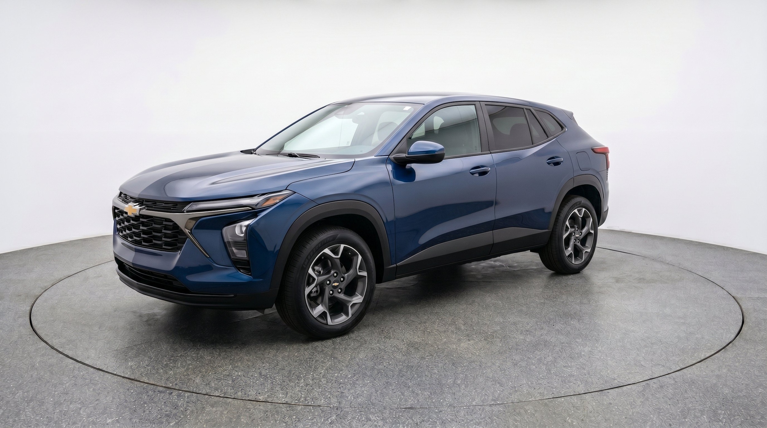 Thumbnail: 2025 Chevrolet Trax - 3