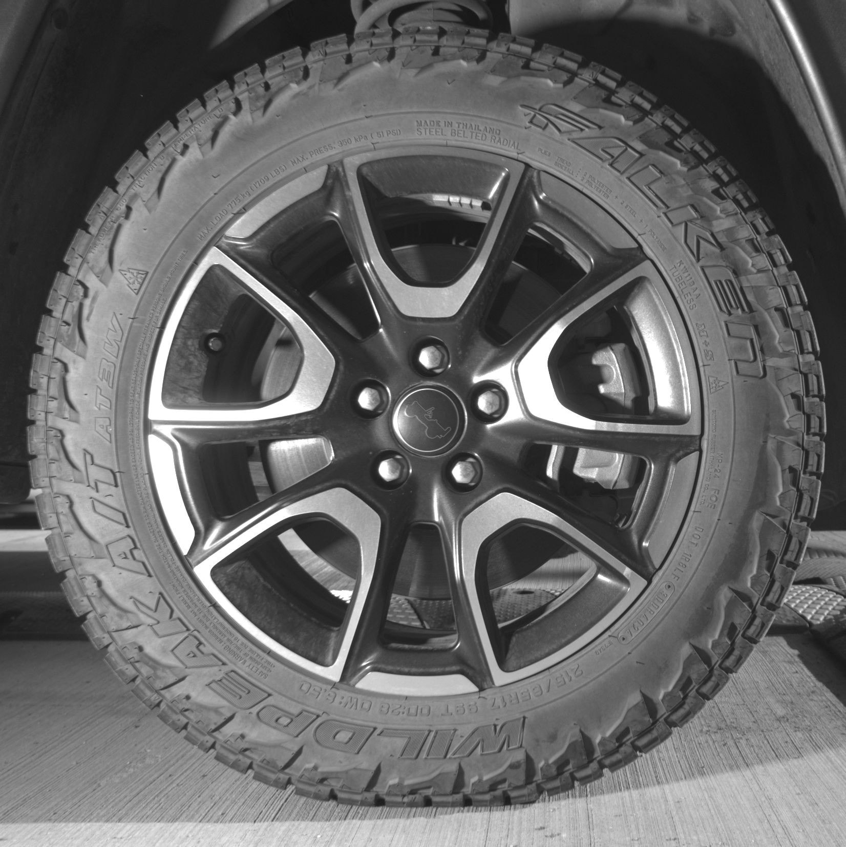 Thumbnail: 2025 Jeep Compass - 10