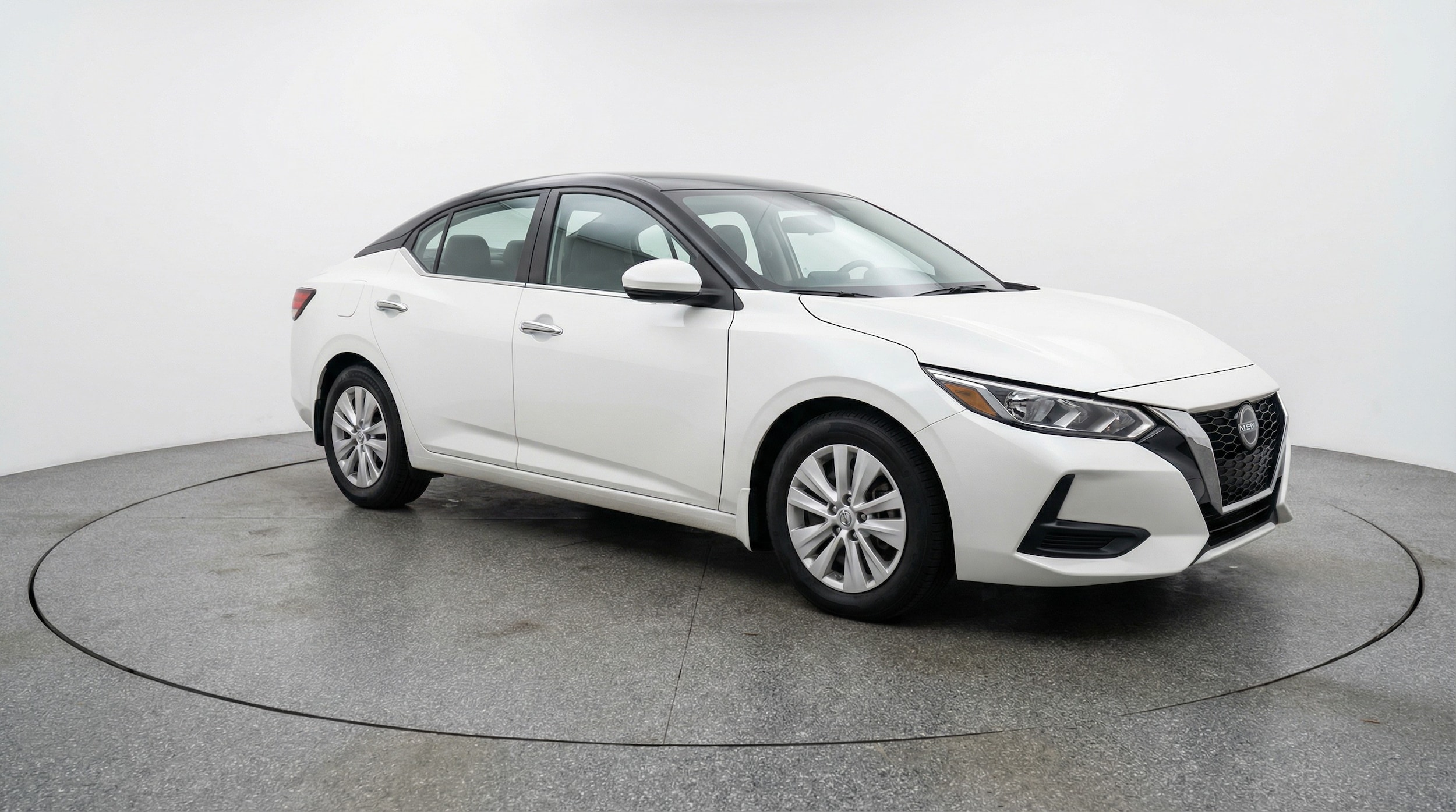 Thumbnail: 2025 Nissan Sentra - 1