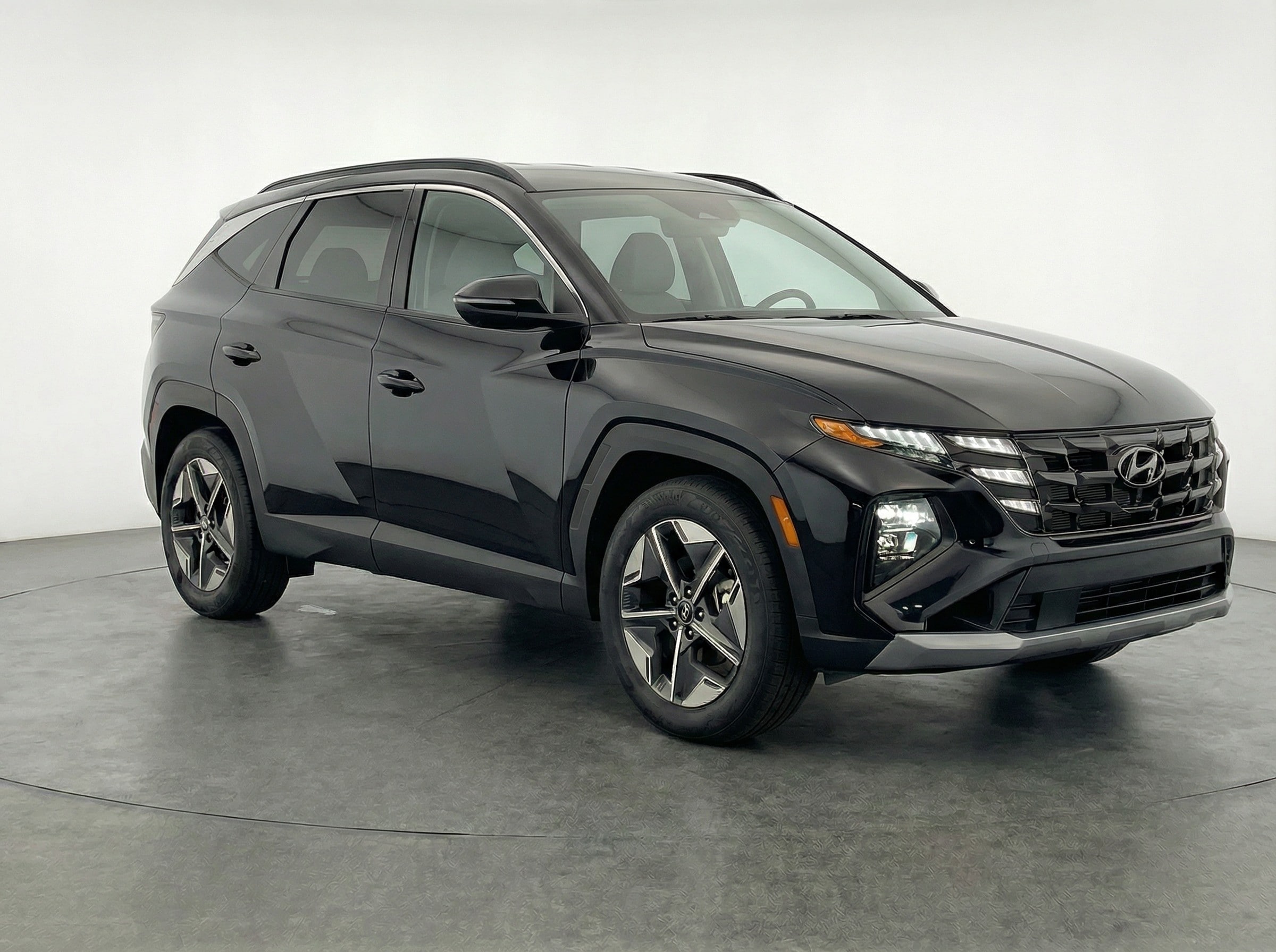 Thumbnail: 2025 Hyundai Tucson - 1