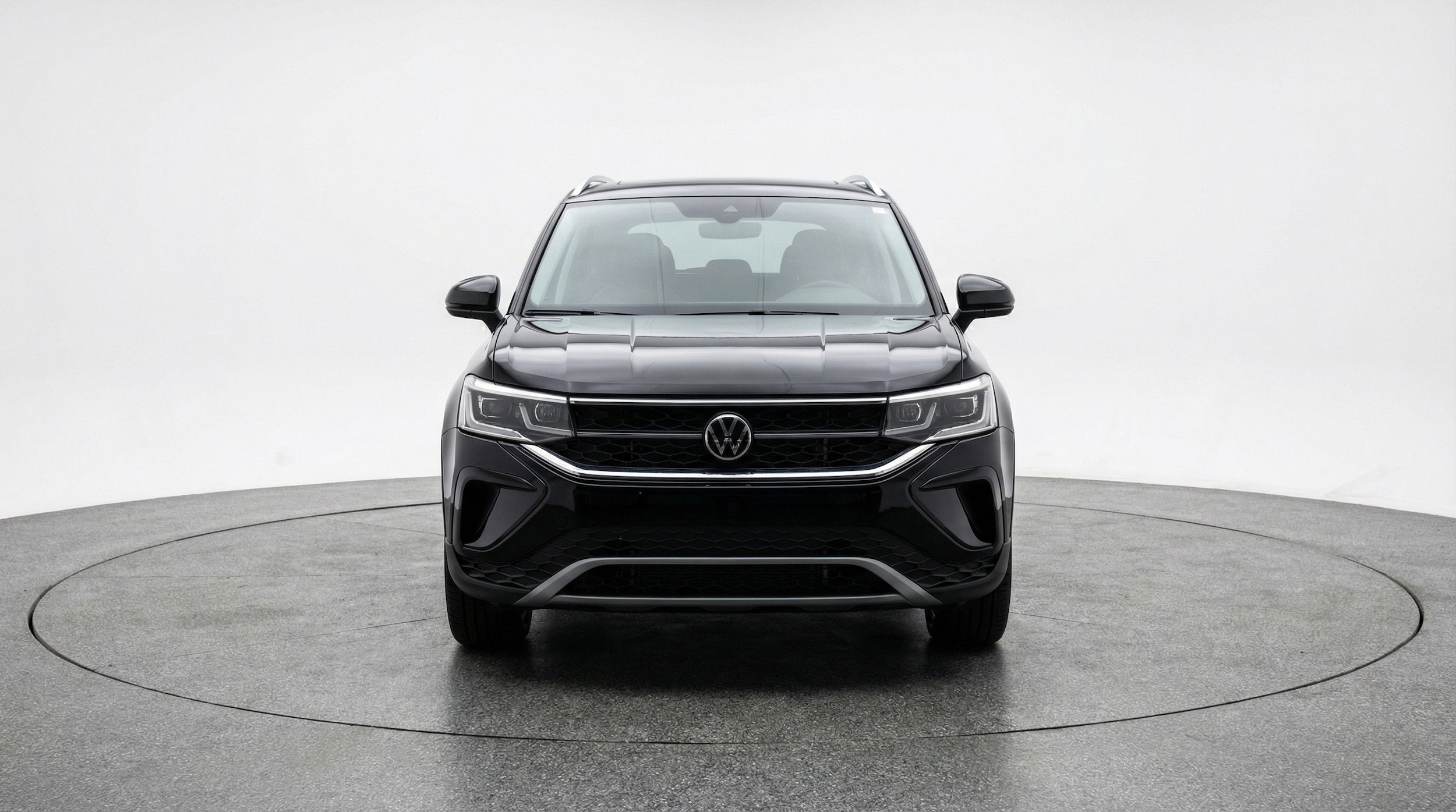 Thumbnail: 2025 Volkswagen Taos - 2