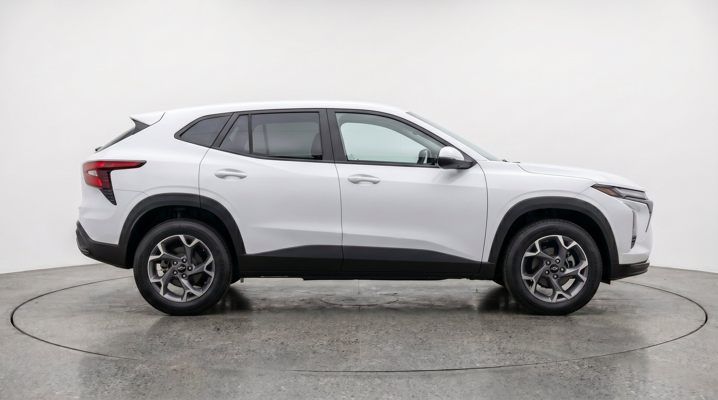 Thumbnail: 2025 Chevrolet Trax - 11