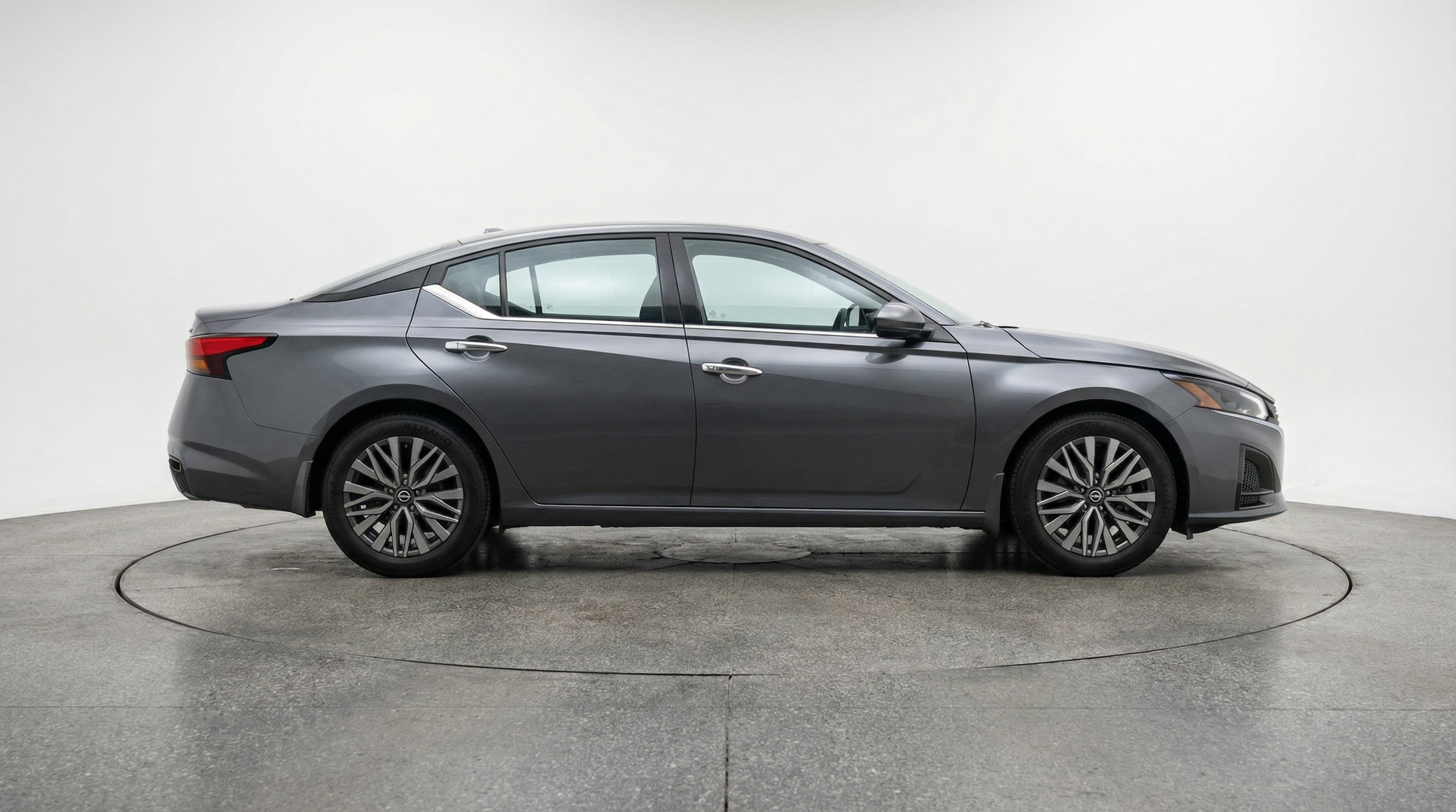 Thumbnail: 2025 Nissan Altima - 8