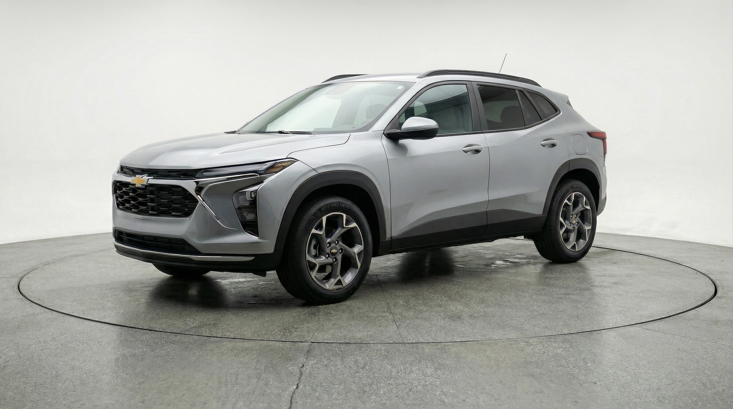 Thumbnail: 2025 Chevrolet Trax - 3