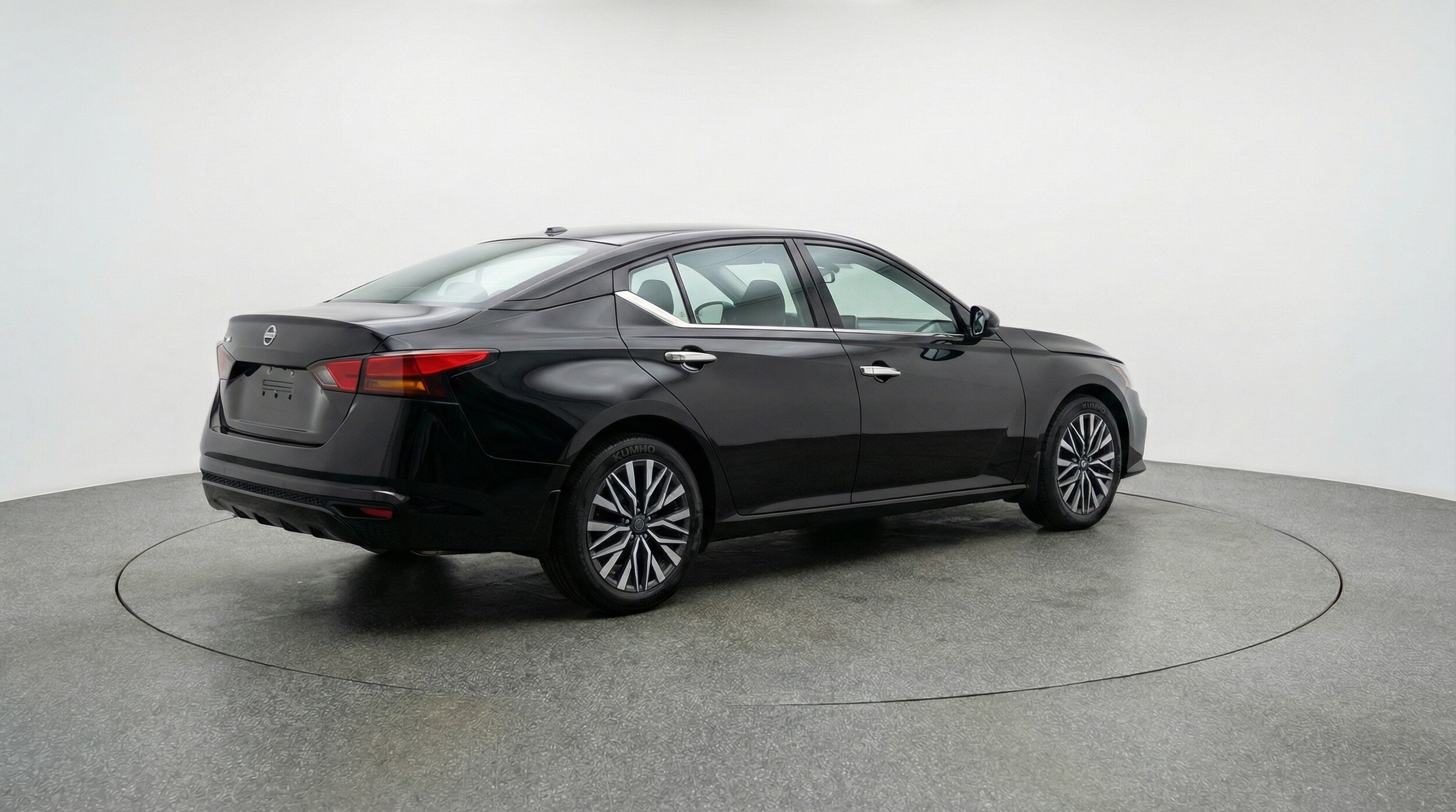 Thumbnail: 2025 Nissan Altima - 7