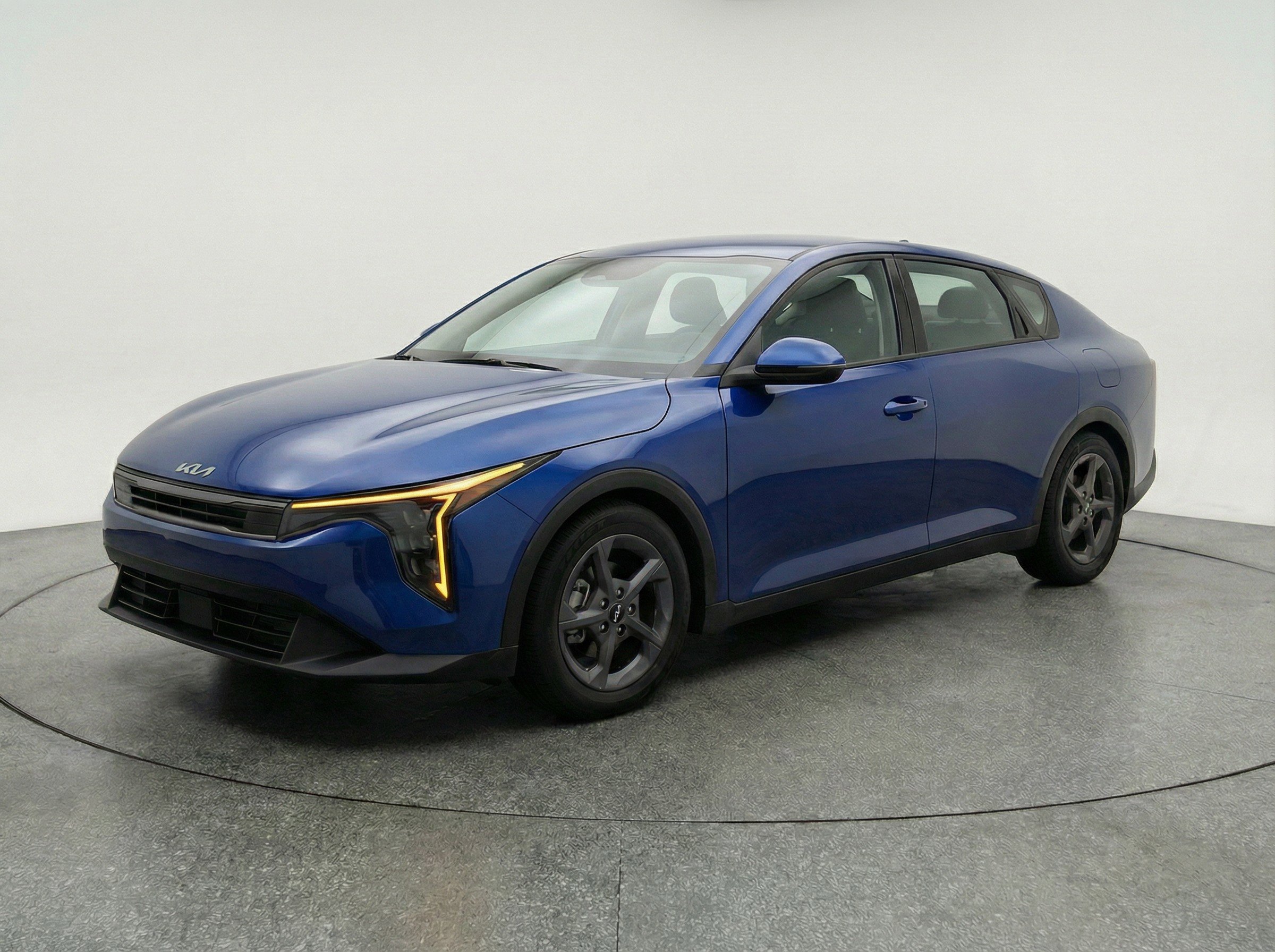 Thumbnail: 2025 Kia K4 - 3