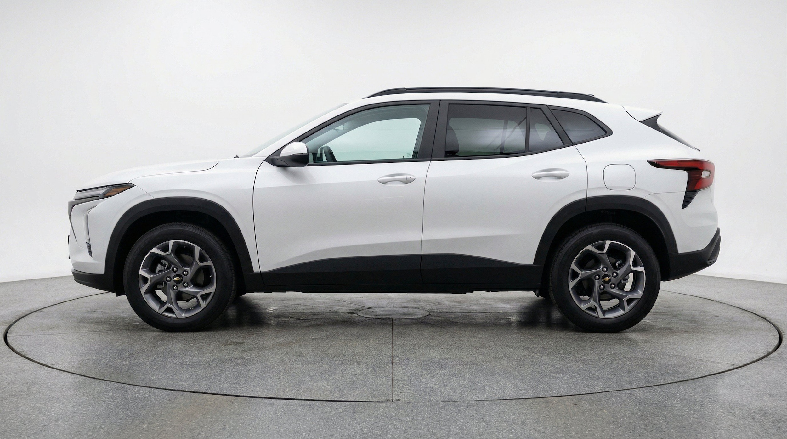 Thumbnail: 2025 Chevrolet Trax - 5