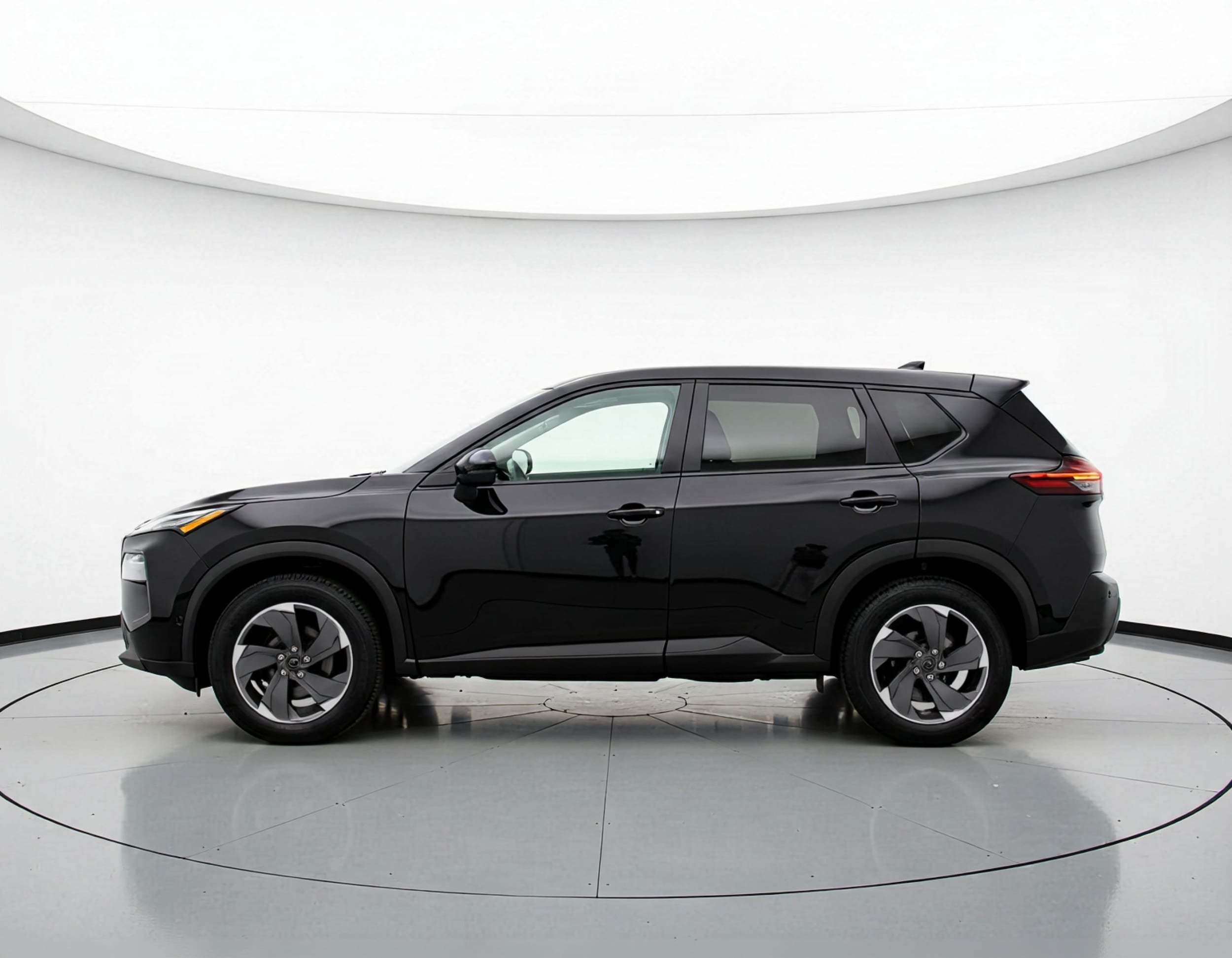 Thumbnail: 2025 Nissan Rogue - 4