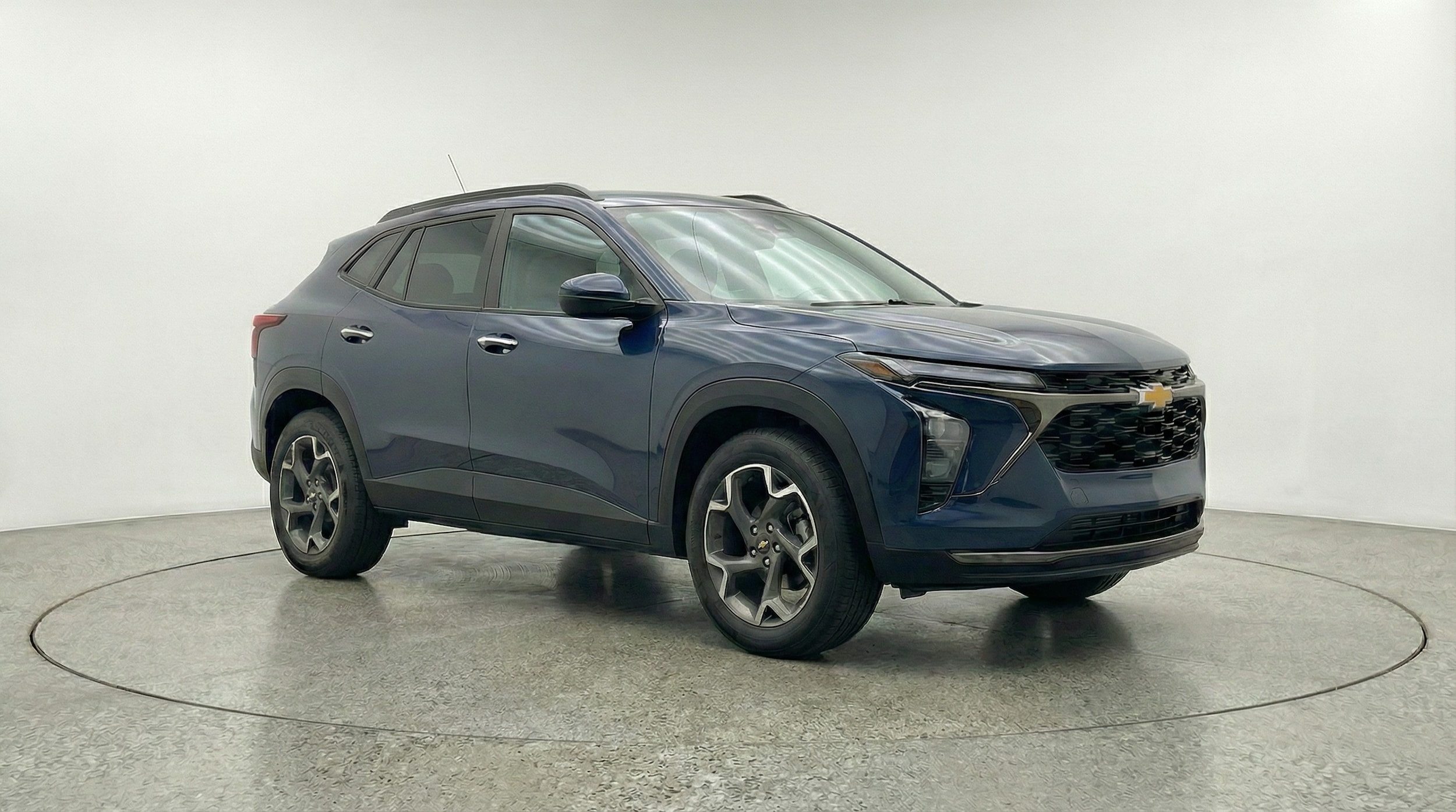 Thumbnail: 2025 Chevrolet Trax - 1