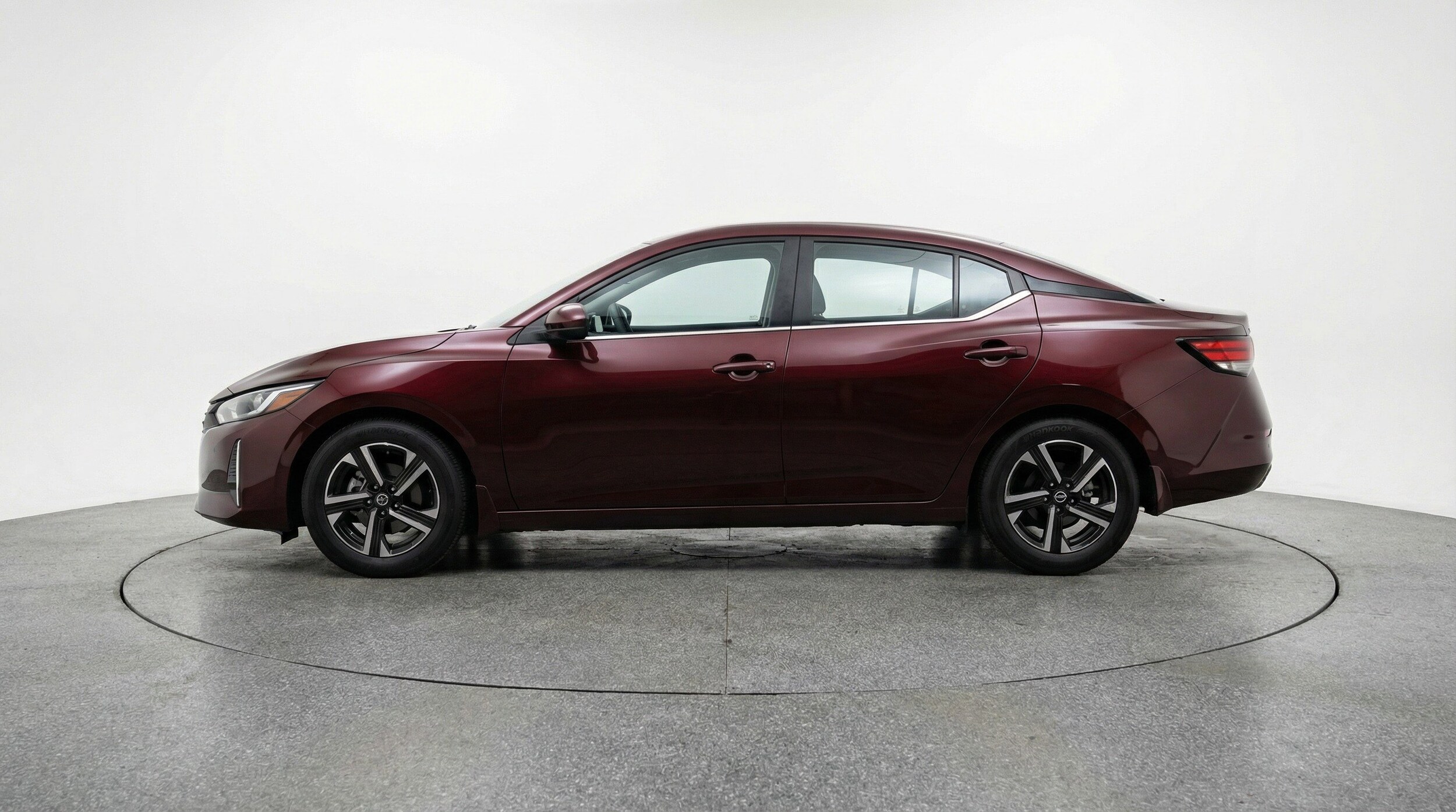 Thumbnail: 2025 Nissan Sentra - 5