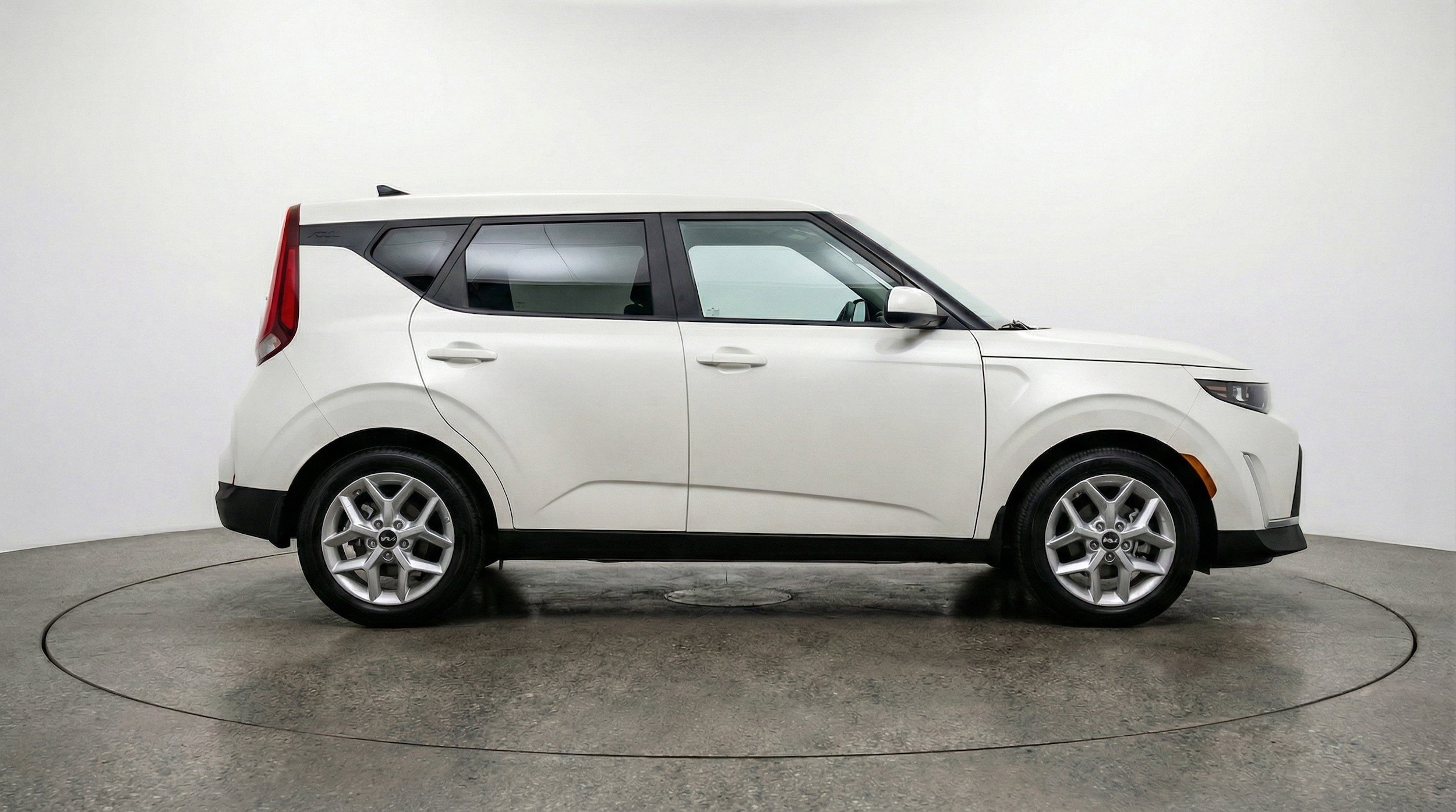 Thumbnail: 2025 Kia Soul - 11