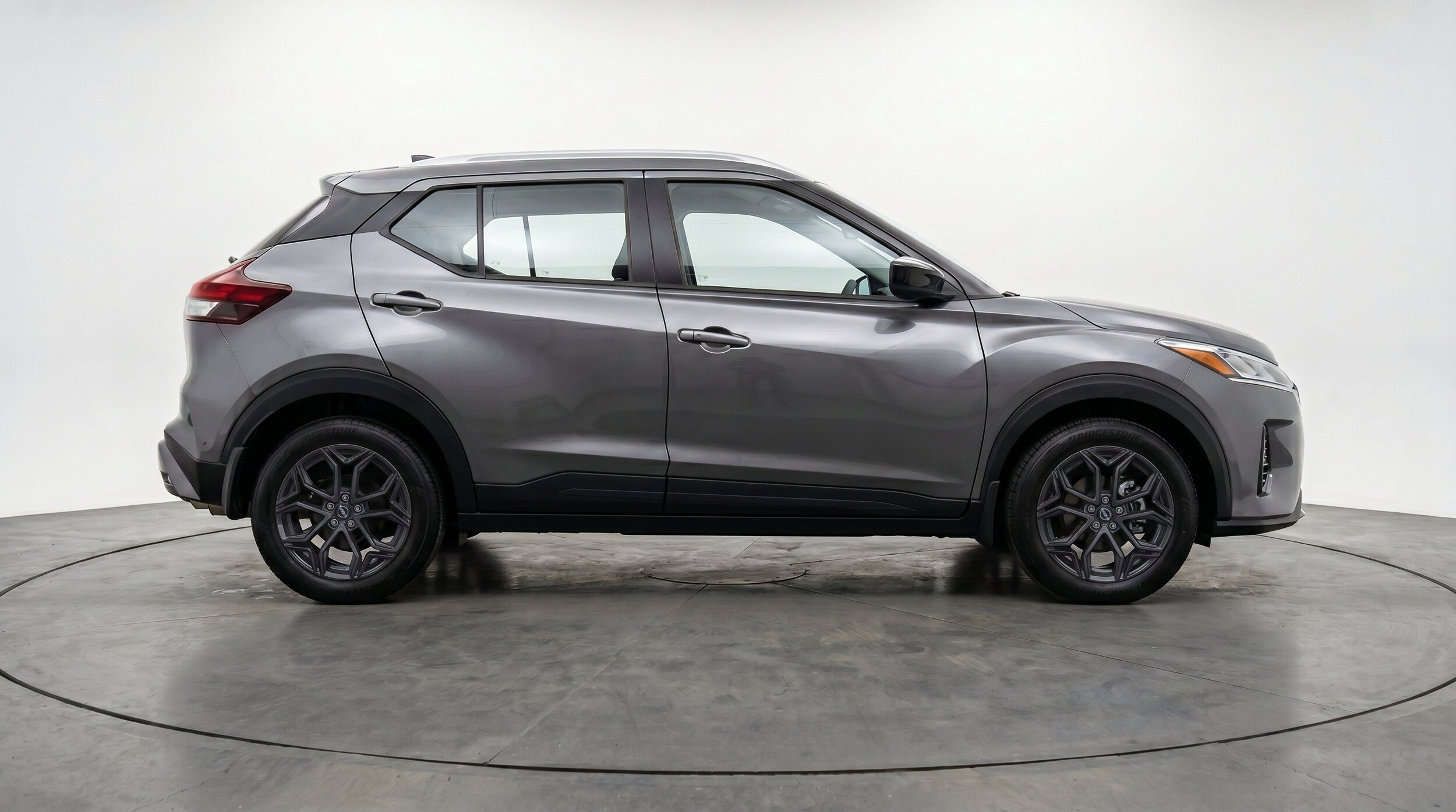 Thumbnail: 2026 Nissan Kicks - 10