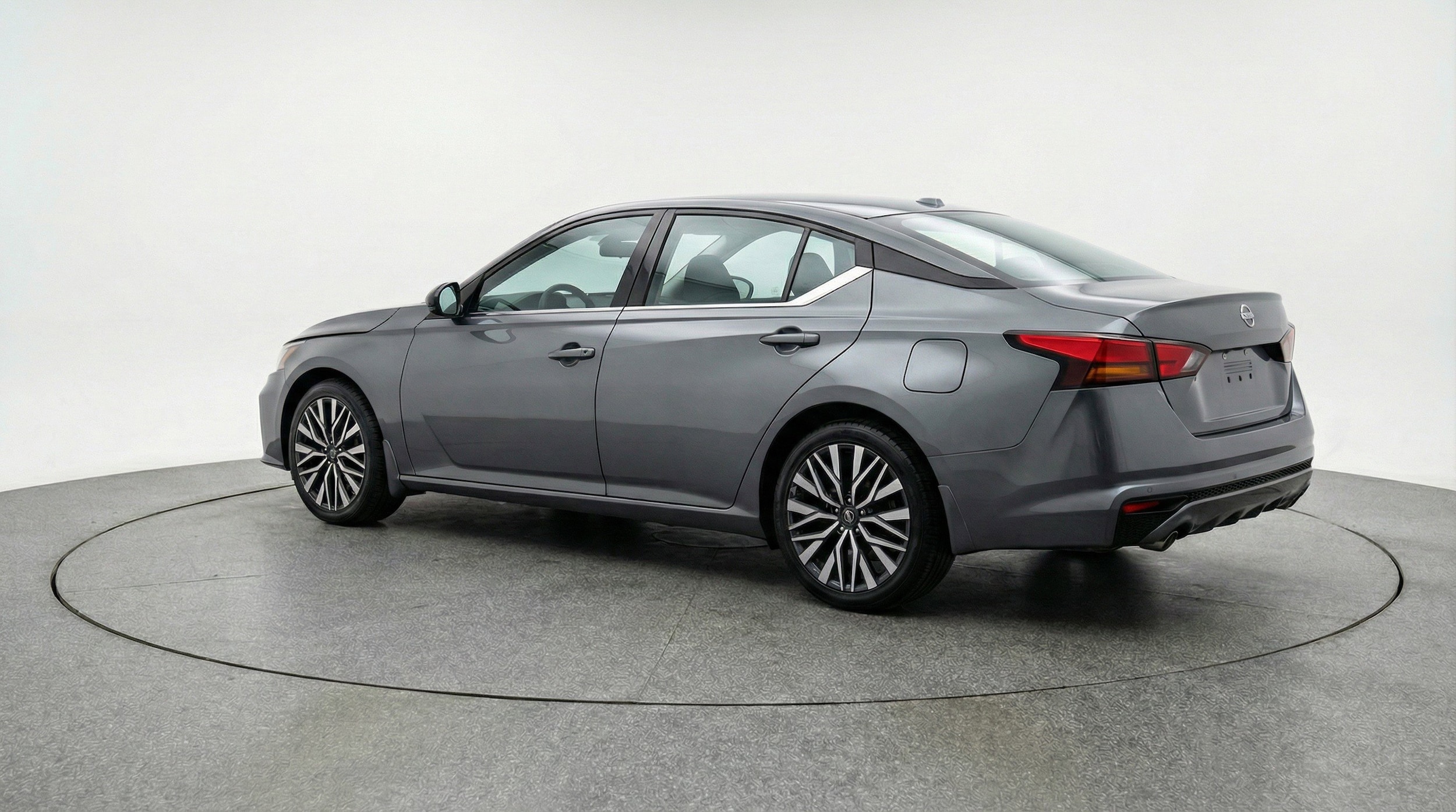 Thumbnail: 2025 Nissan Altima - 6