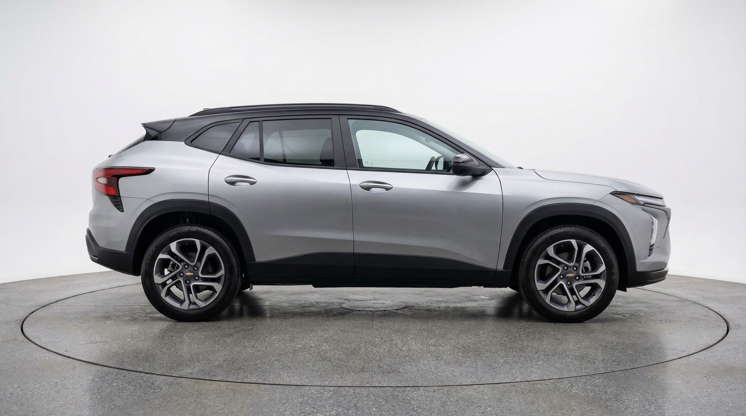 Thumbnail: 2025 Chevrolet Trax - 8