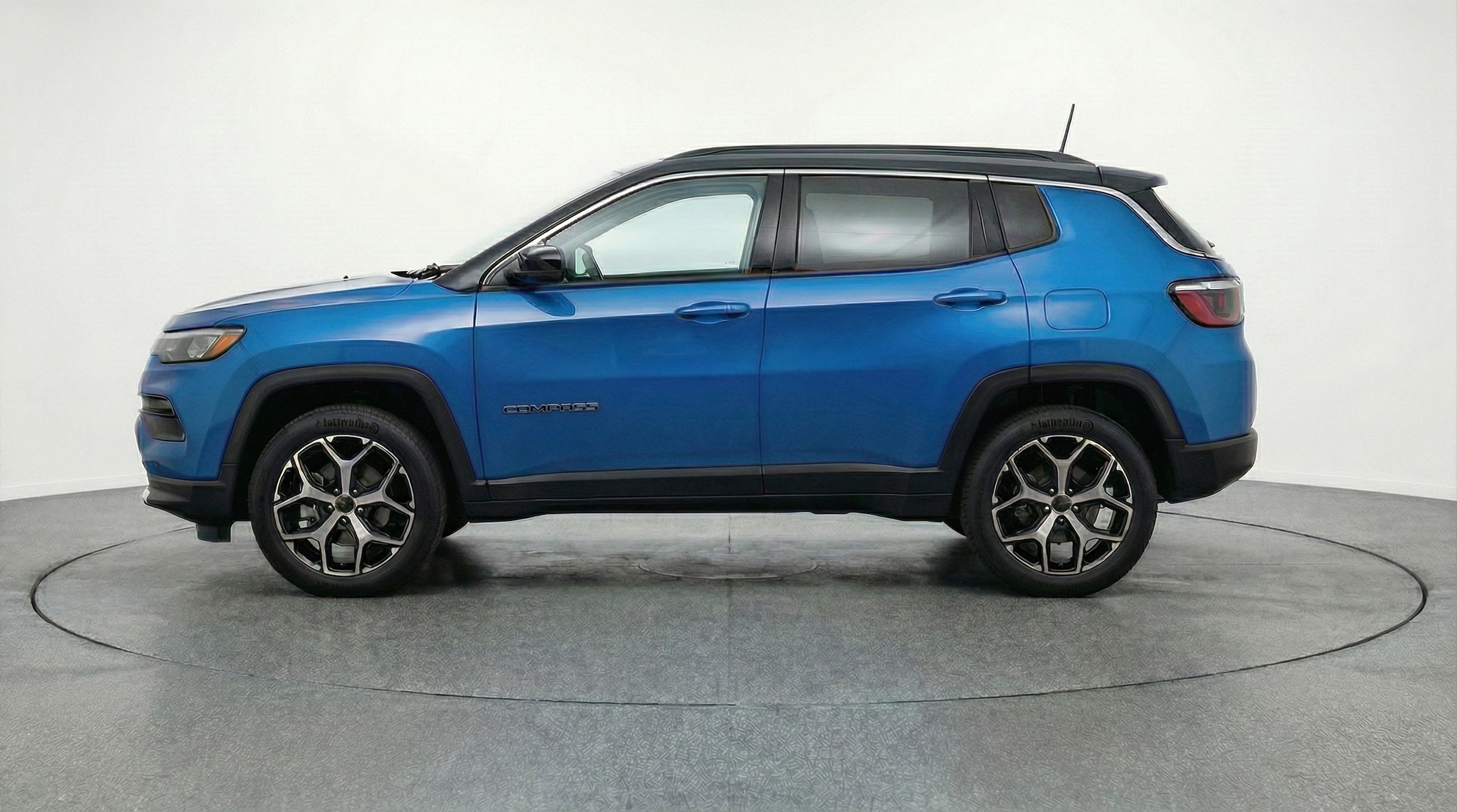 Thumbnail: 2025 Jeep Compass - 4