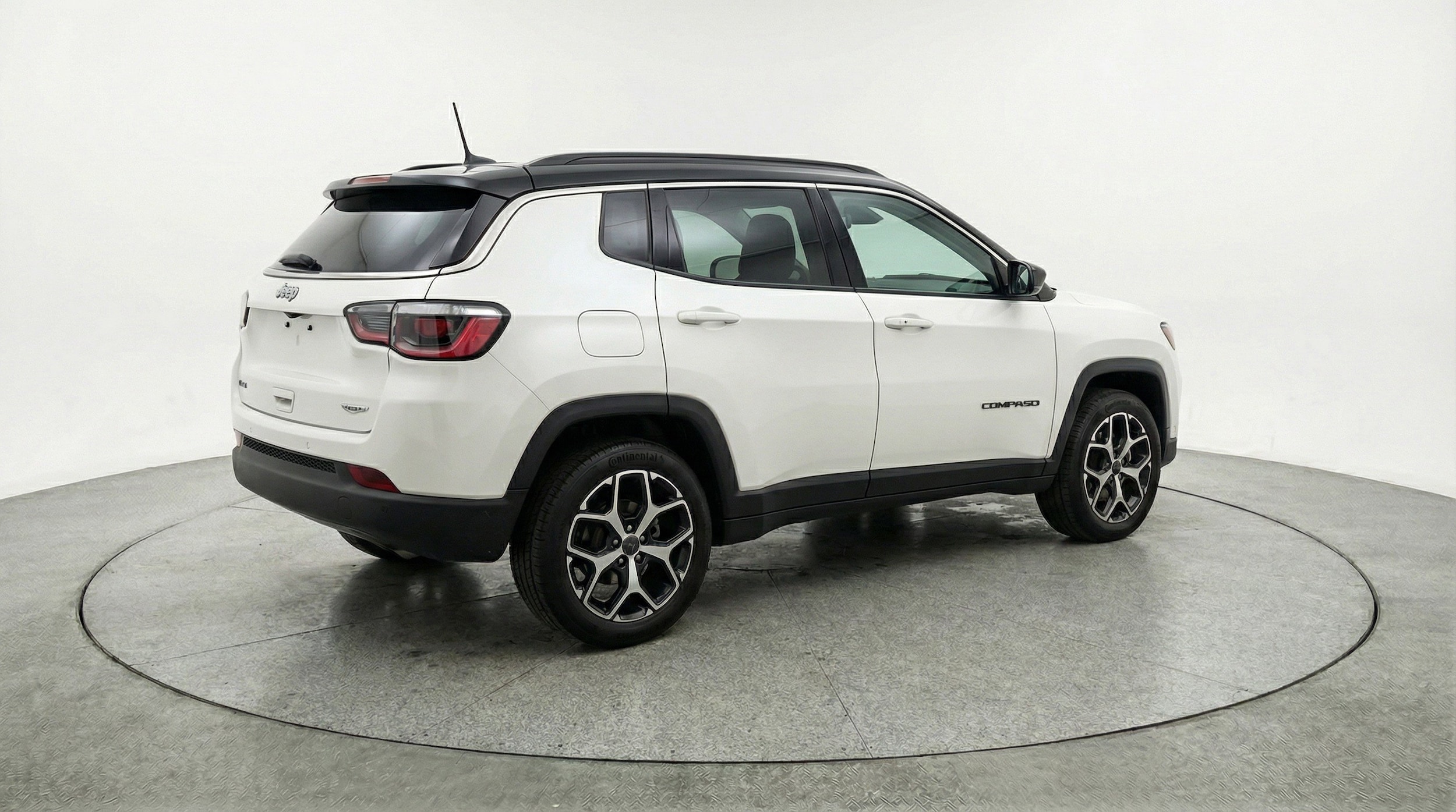 Thumbnail: 2025 Jeep Compass - 9
