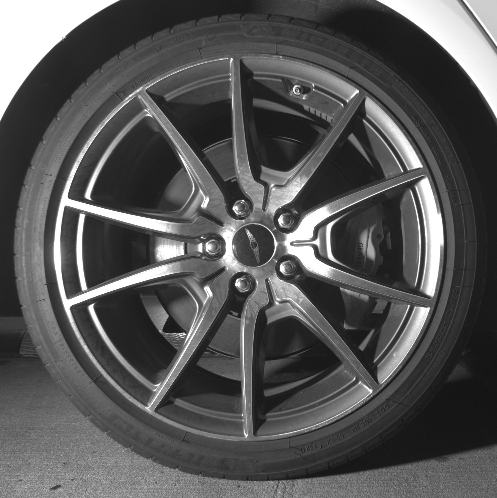 Thumbnail: 2025 Genesis G70 - 12