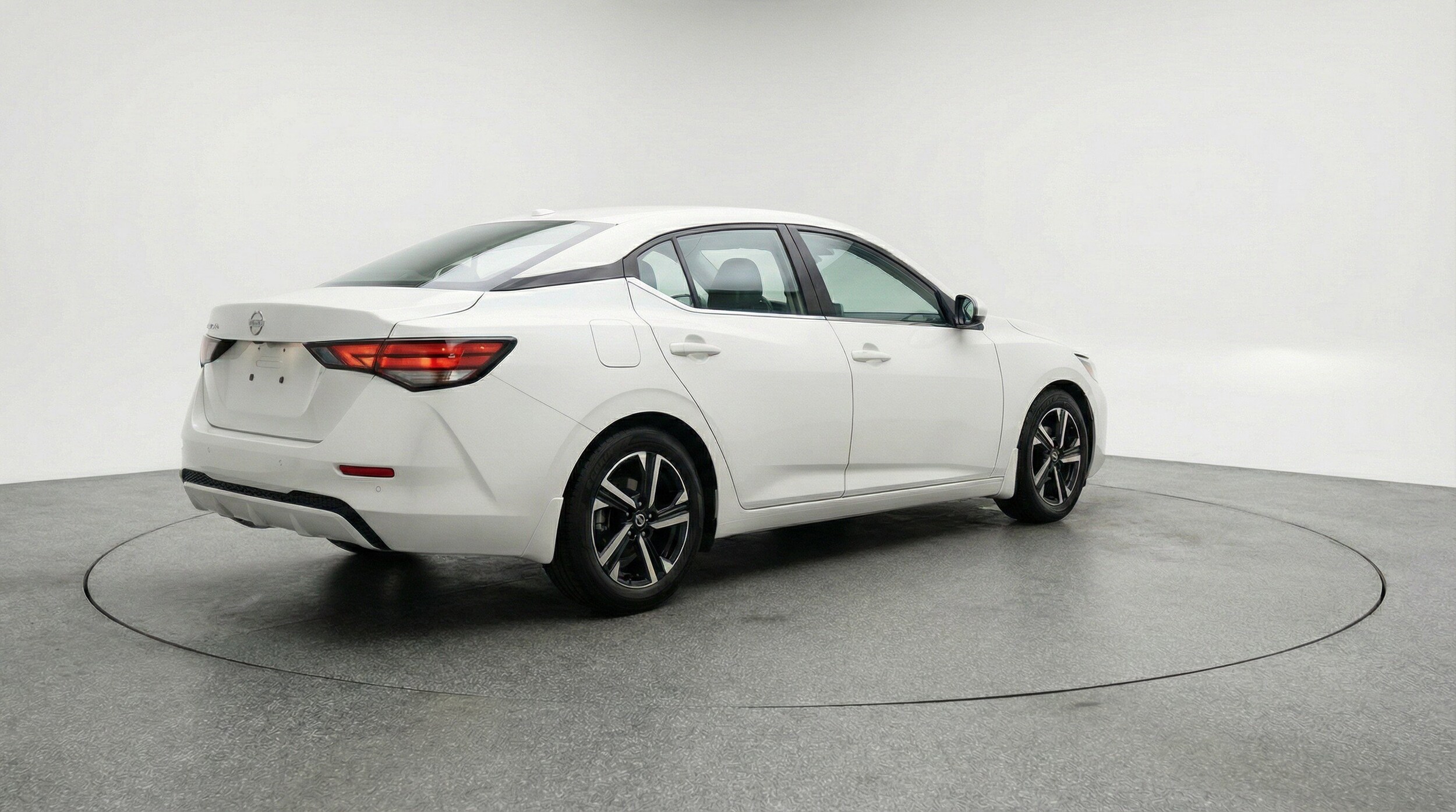 Thumbnail: 2025 Nissan Sentra - 9