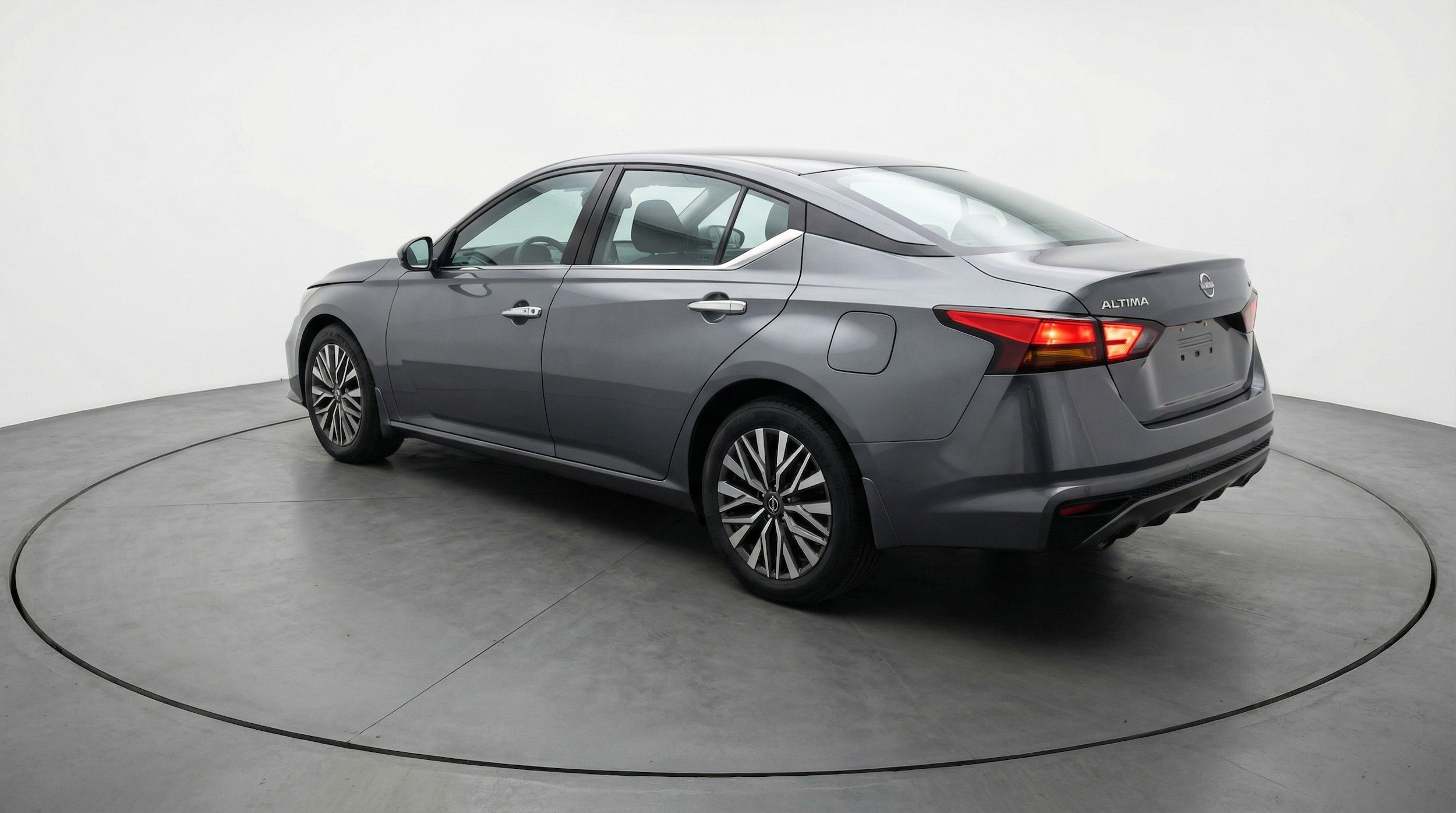 Thumbnail: 2025 Nissan Altima - 6