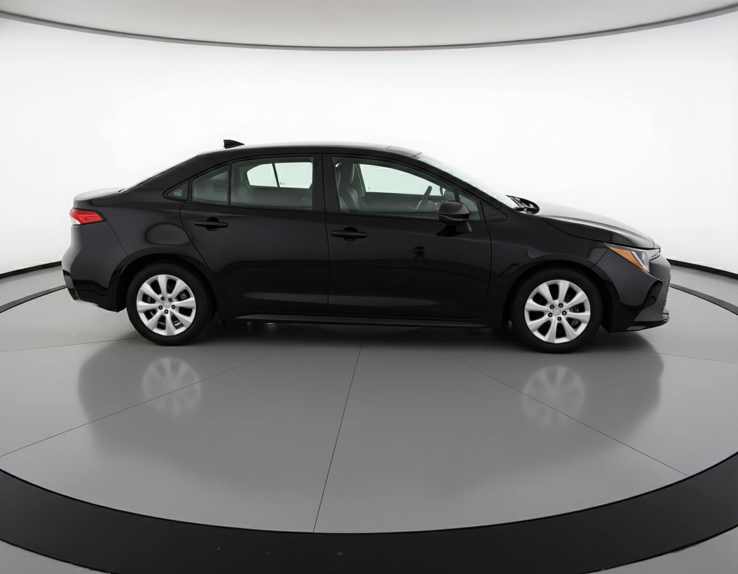 Thumbnail: 2025 Toyota Corolla - 8