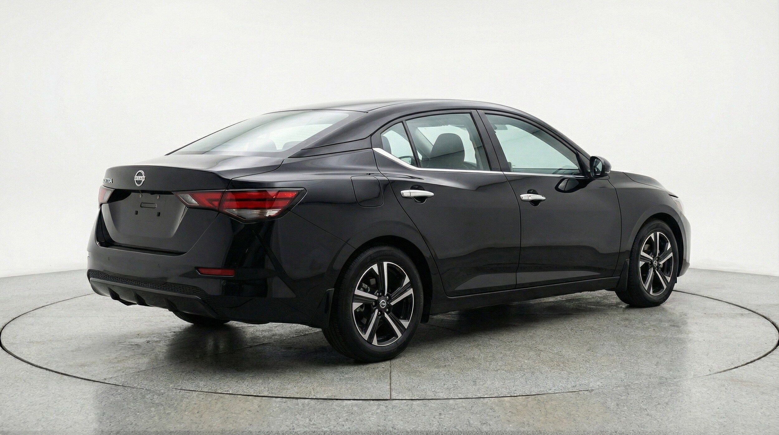 Thumbnail: 2025 Nissan Sentra - 9