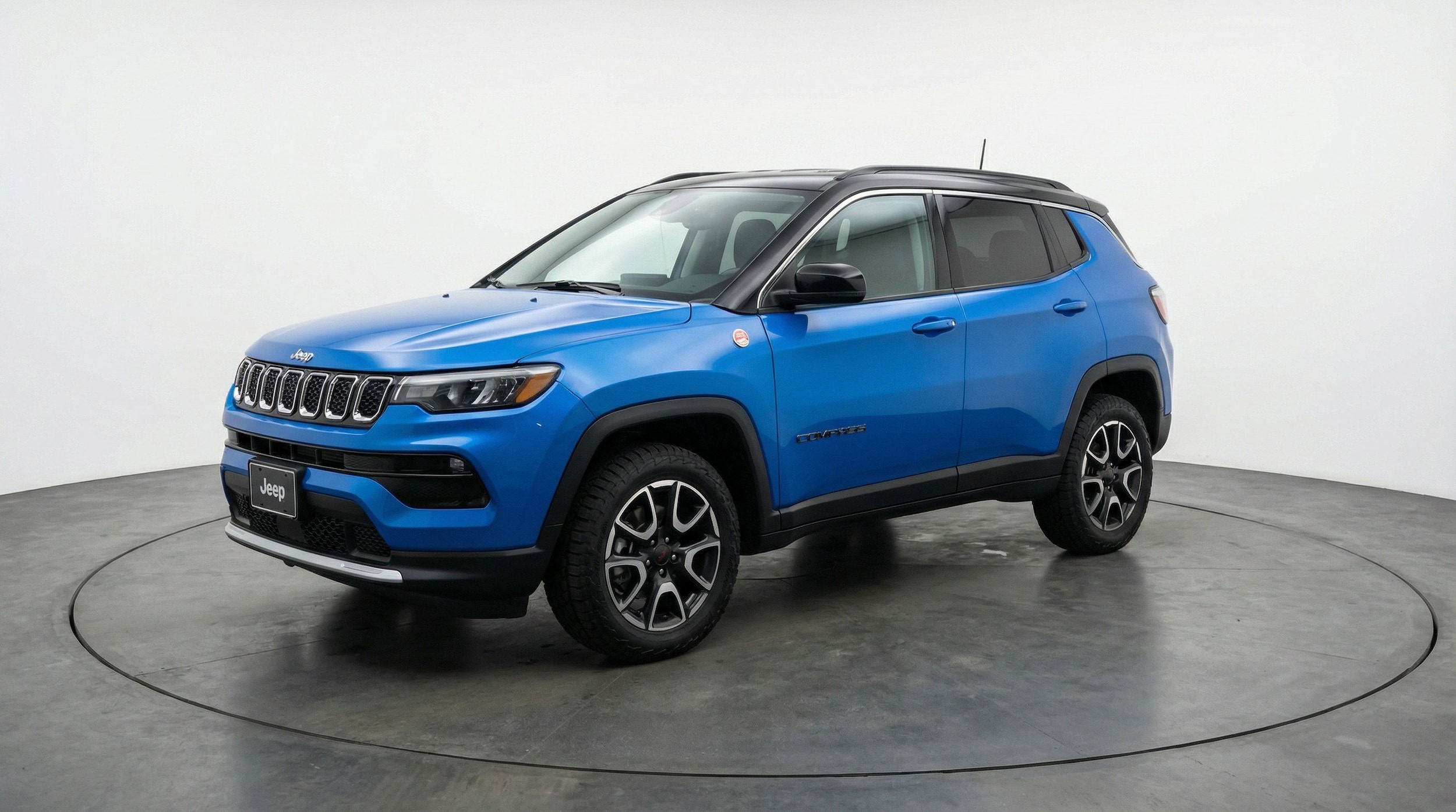 Thumbnail: 2025 Jeep Compass - 3