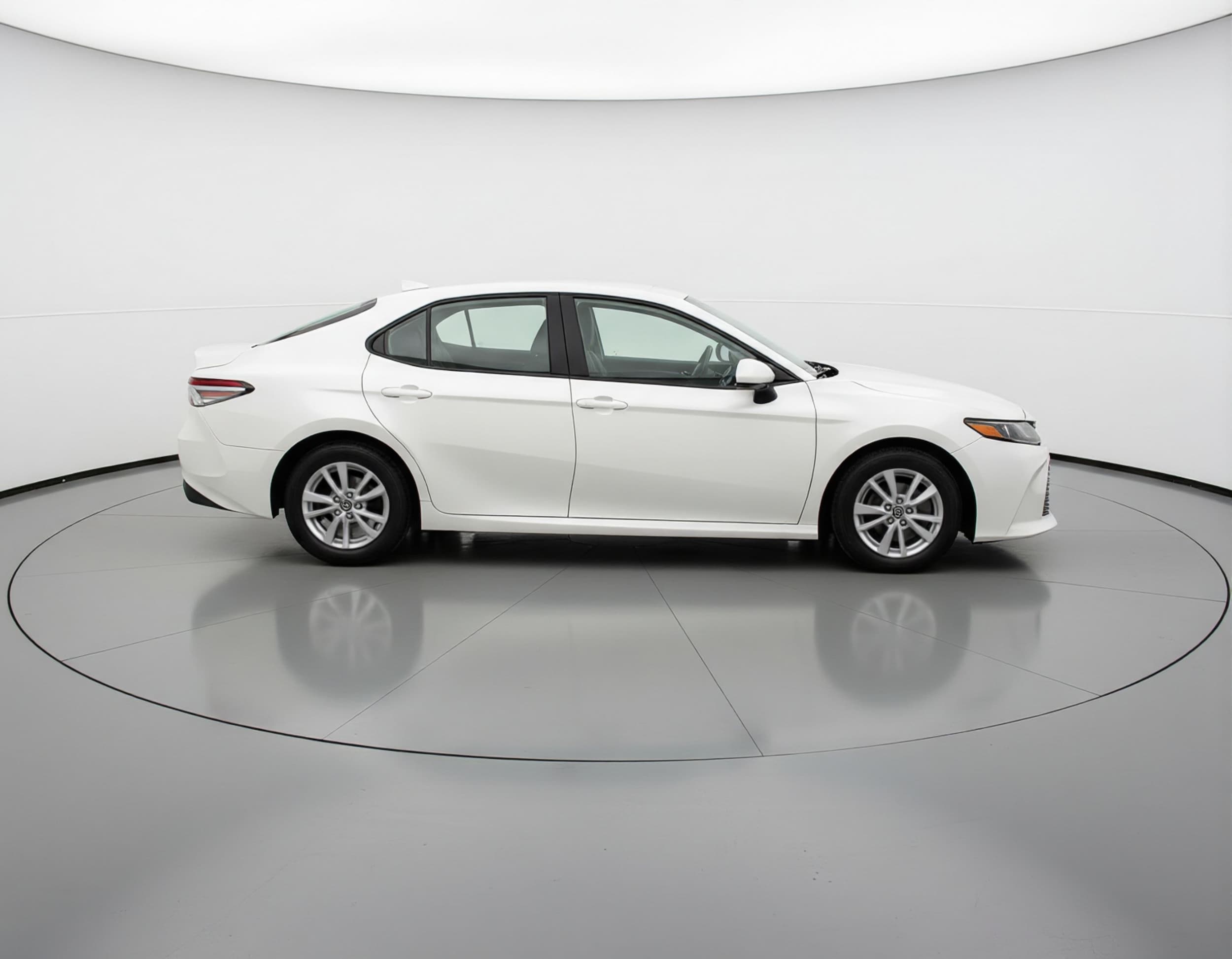 Thumbnail: 2025 Toyota Camry - 8