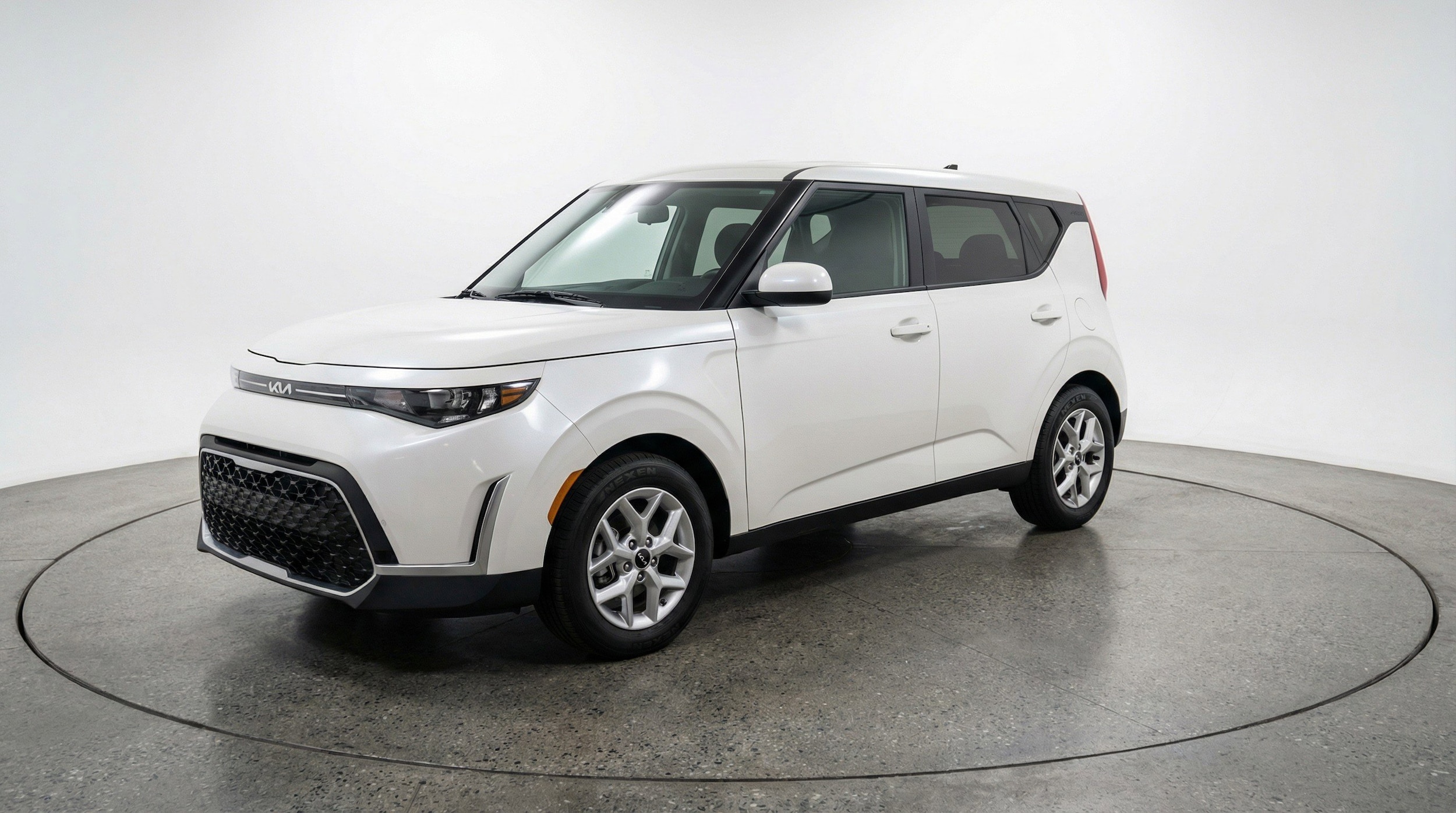 Thumbnail: 2025 Kia Soul - 3